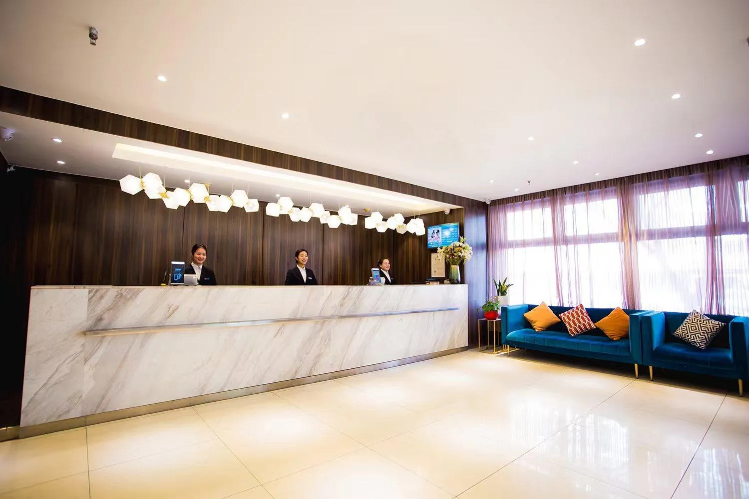 Lobby/Reception in Jinjiang Inn - Beijing Guangqumen