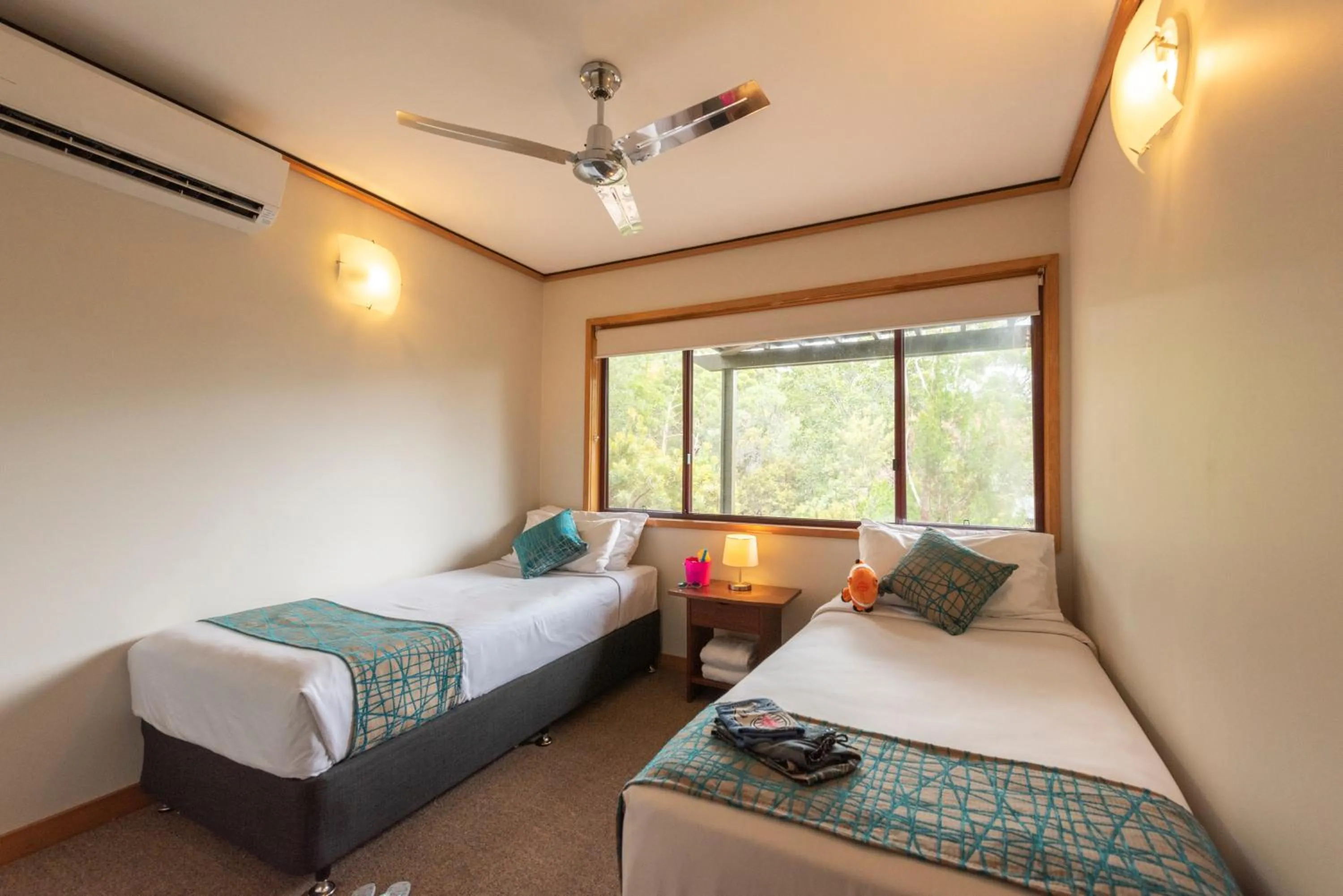 Bedroom, Bed in Kingfisher Bay Resort