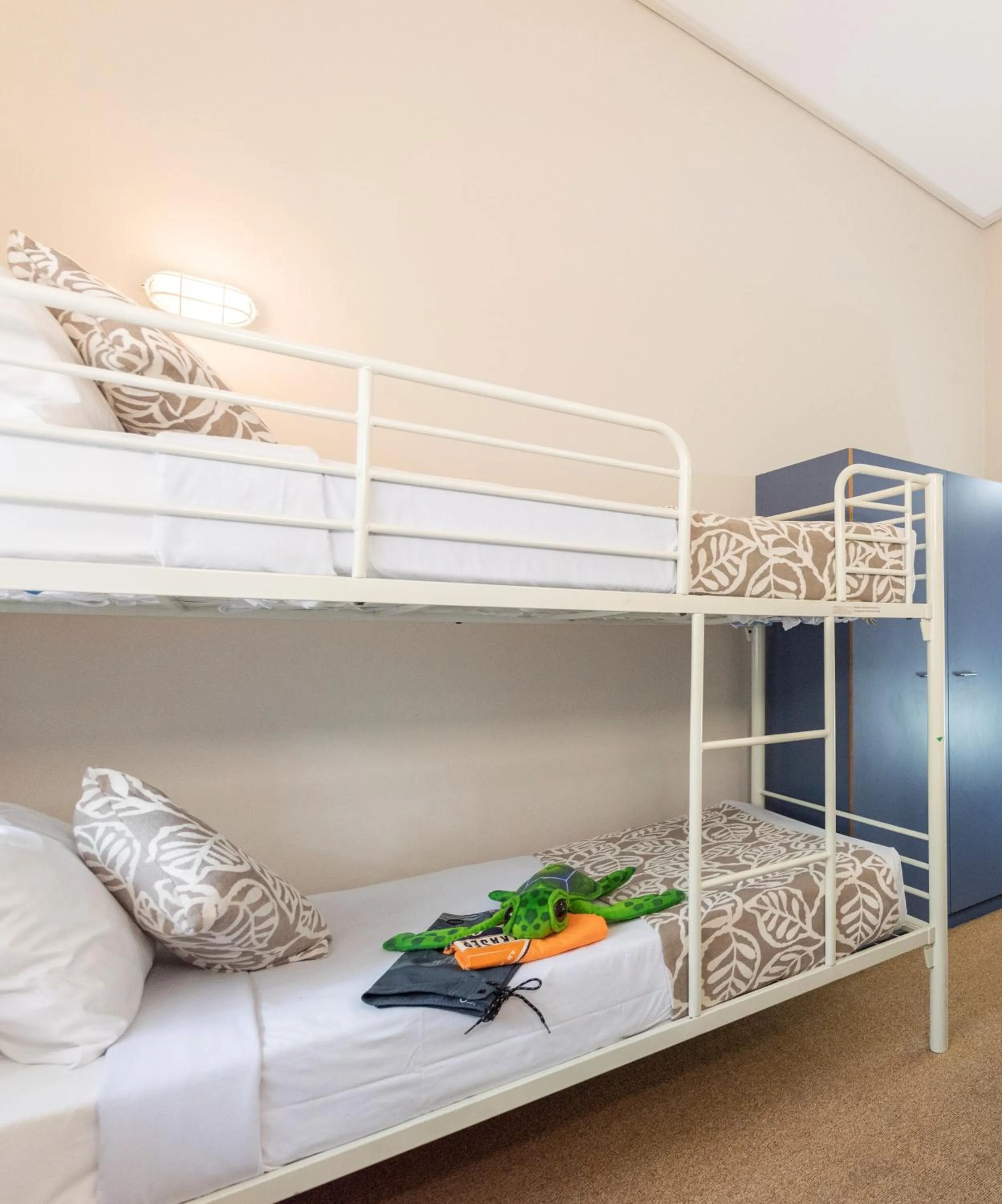 Photo of the whole room, Bed in Kingfisher Bay Resort