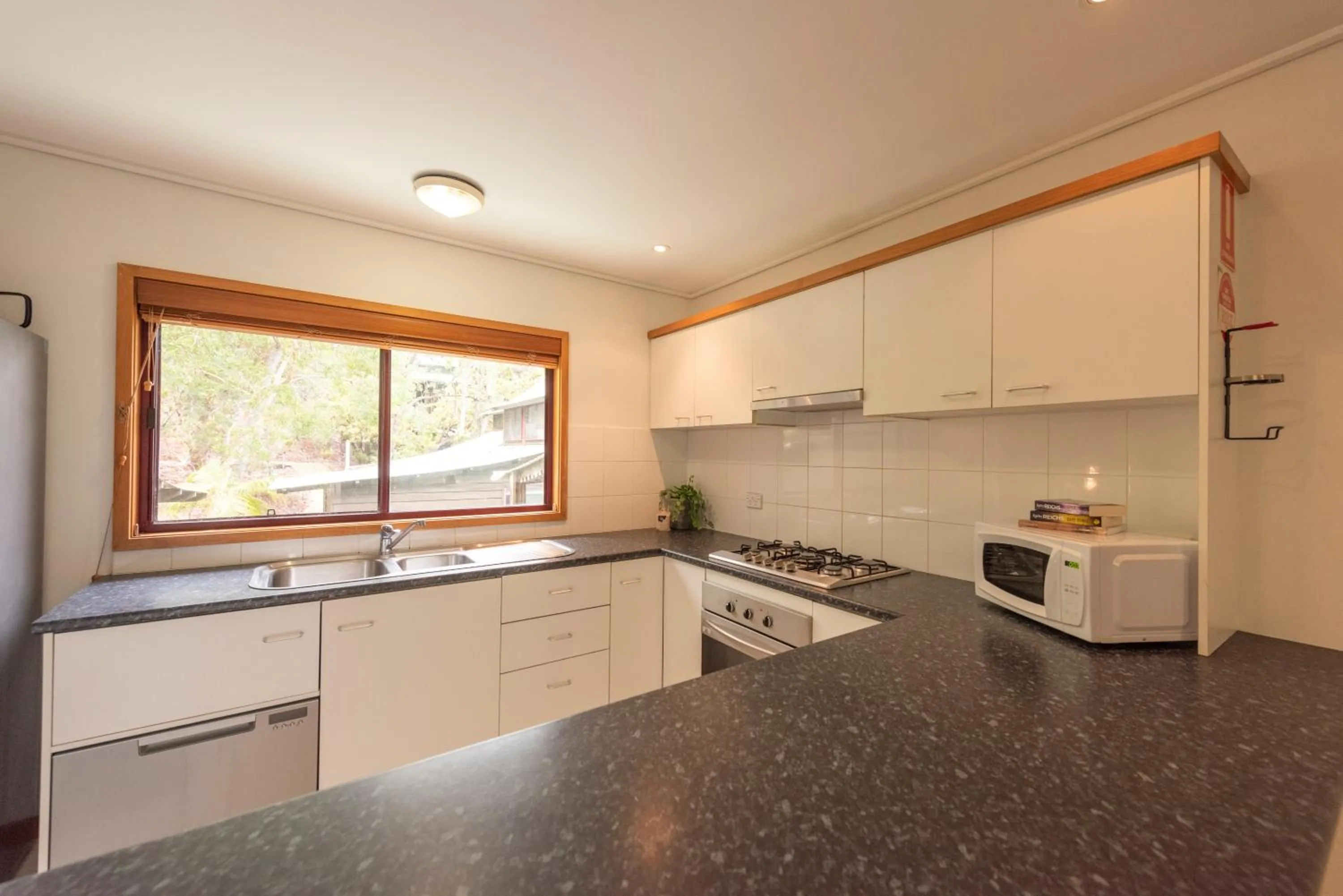 Kingfisher Bay Resort