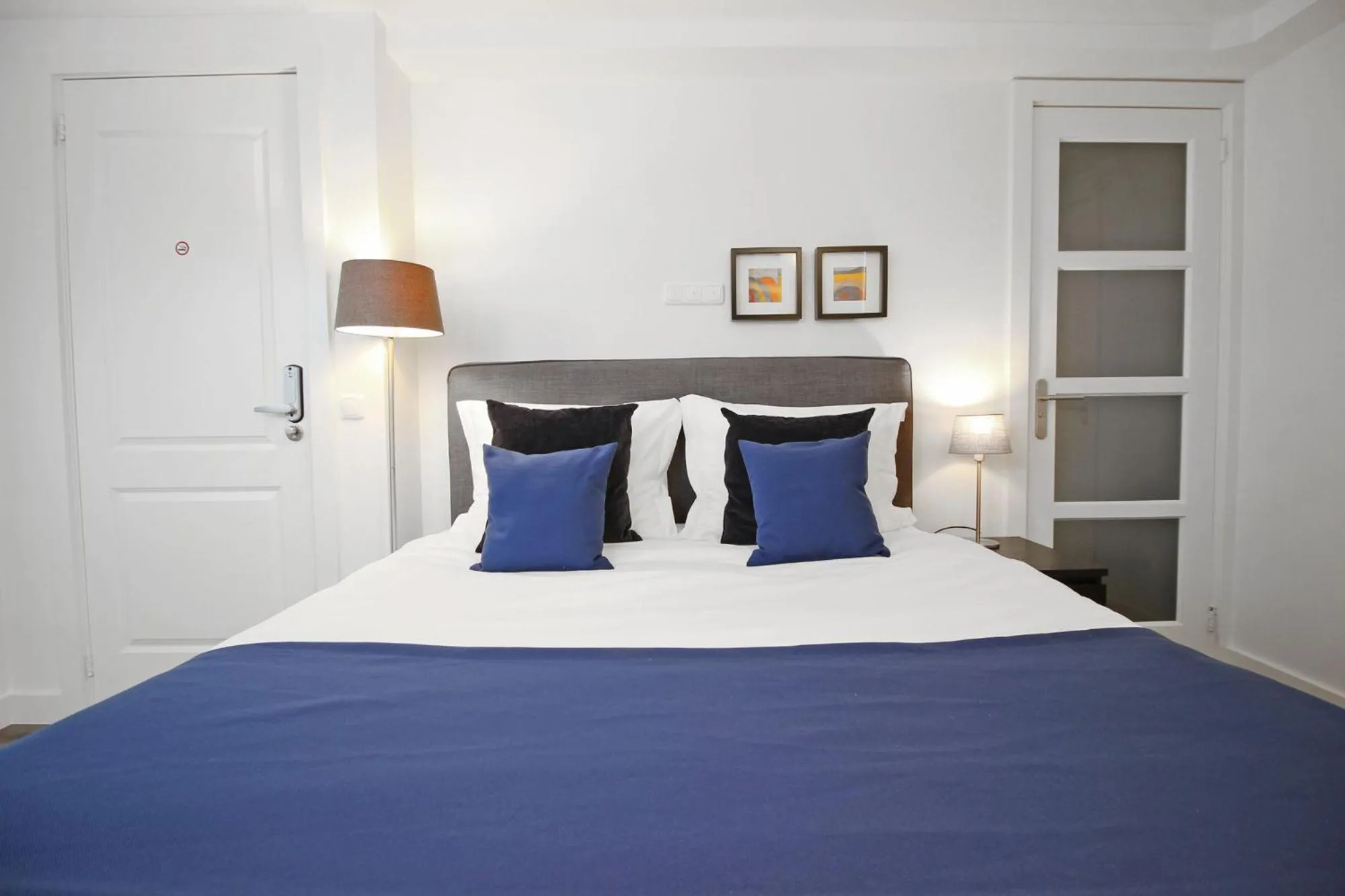 Bed in Romantic suite in Jordaan near CS