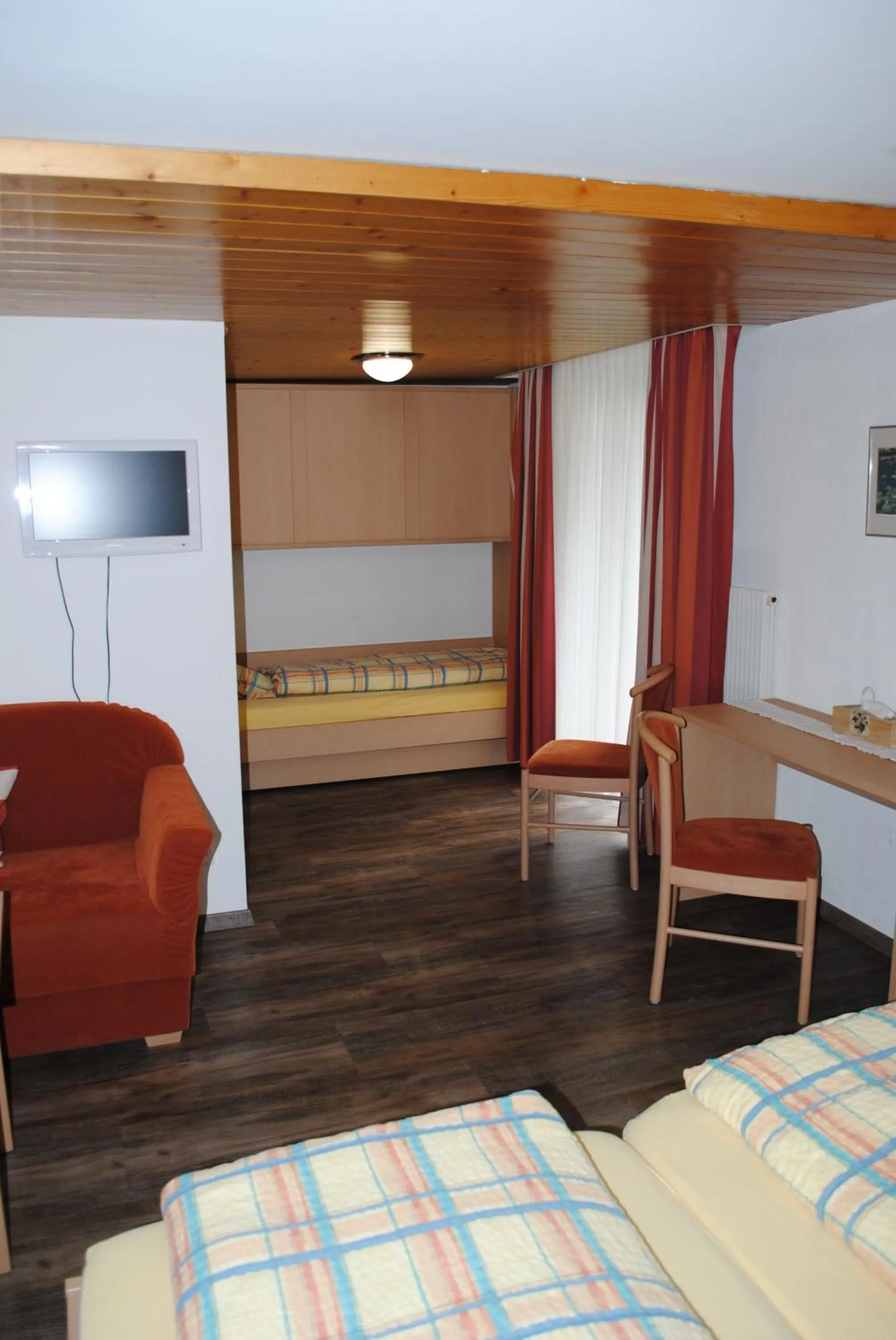 Bed in Hotel Des Alpes