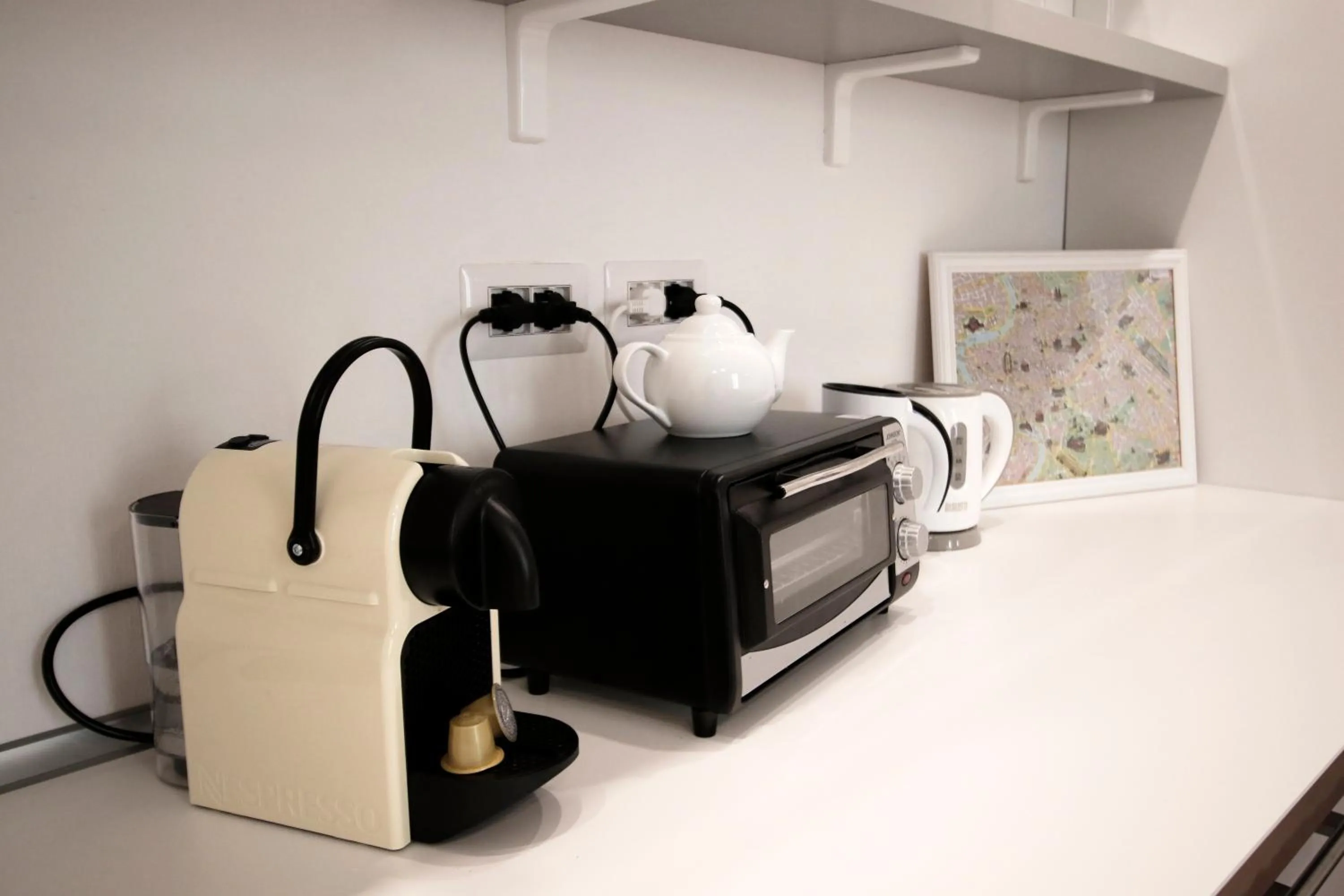 Coffee/tea facilities in Domus Iuliae