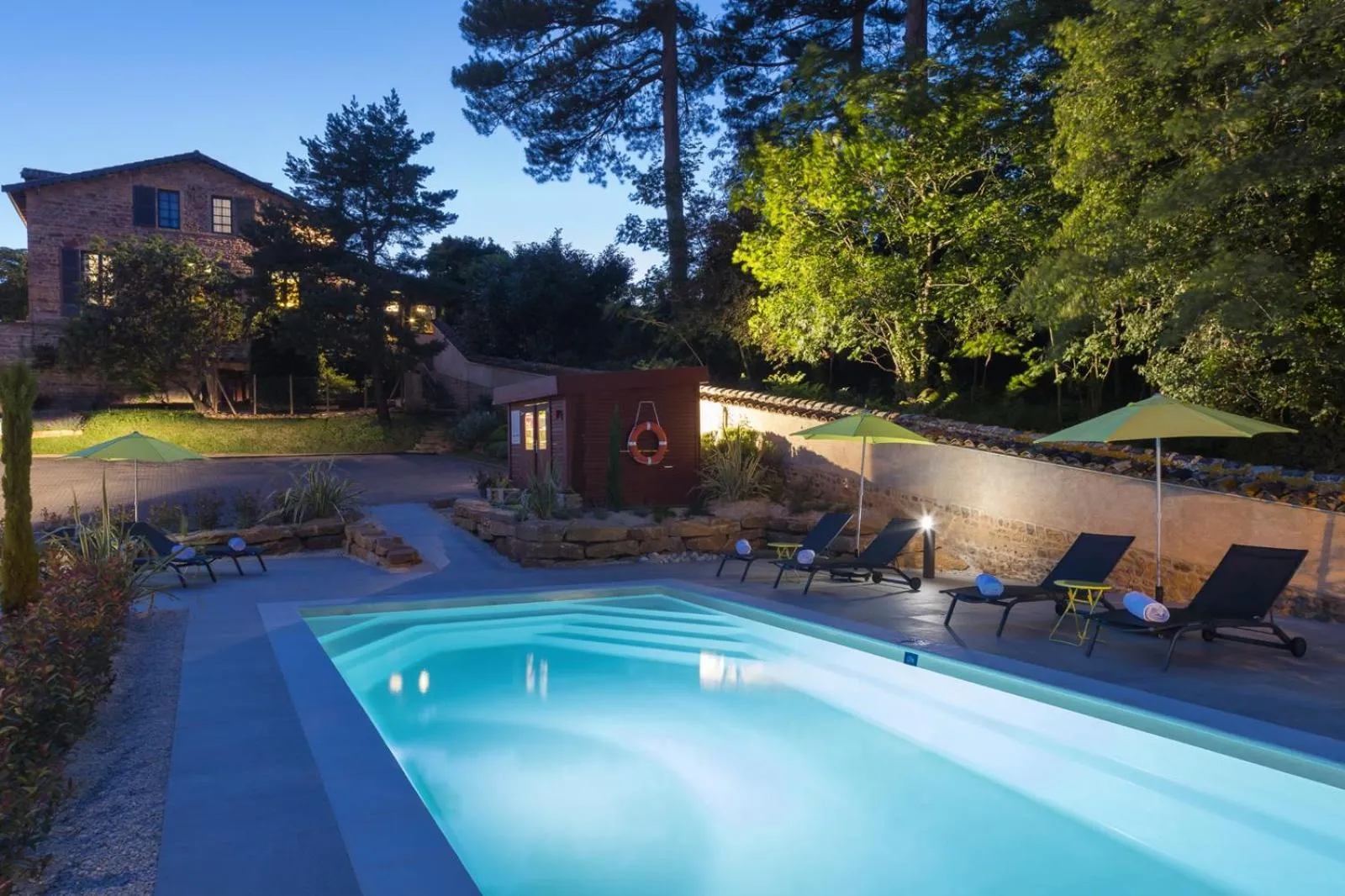 Bird's eye view in Contact Hôtels Le Savigny & Spa