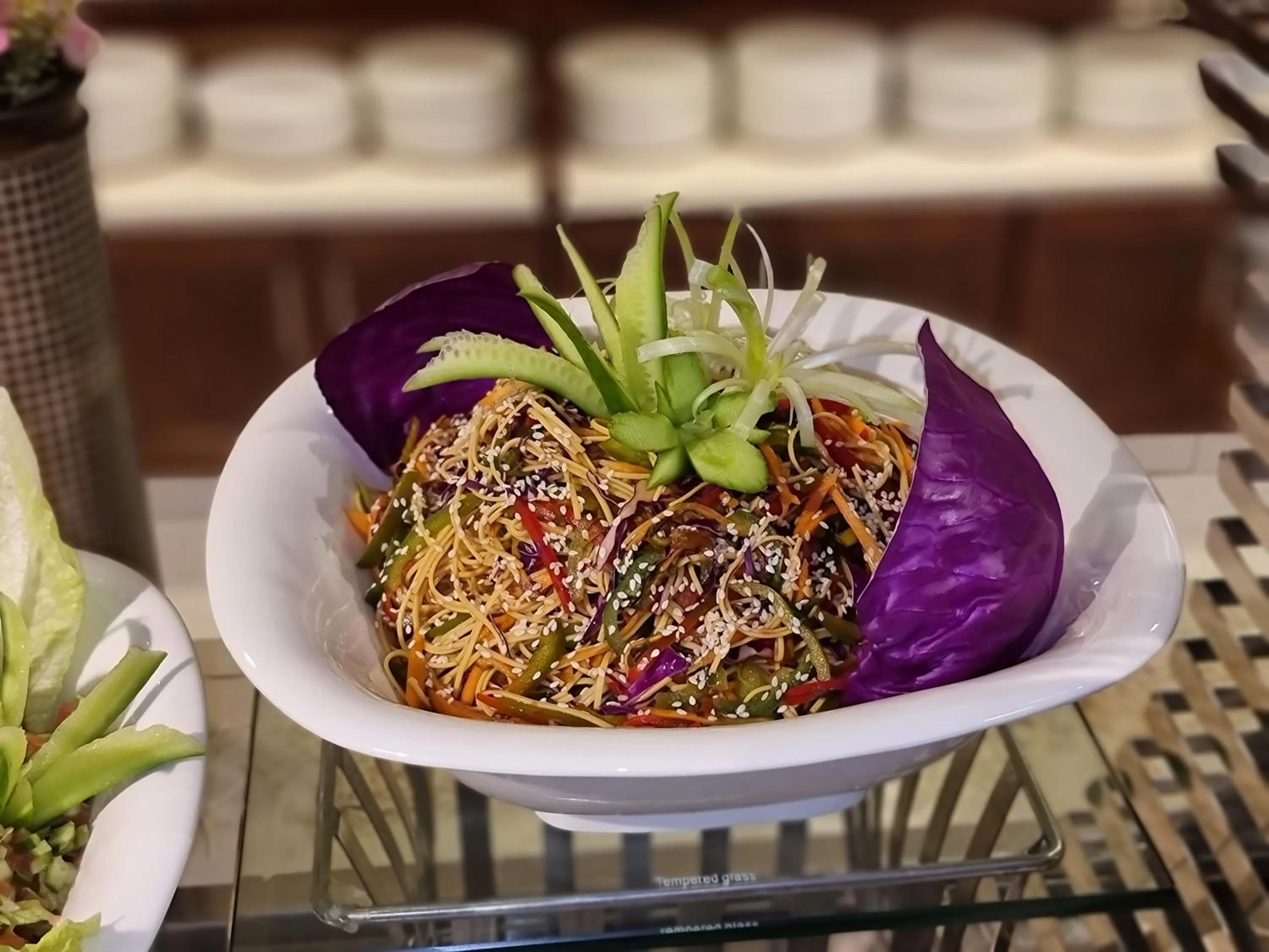 Restaurant/places to eat in City Tower Hotel