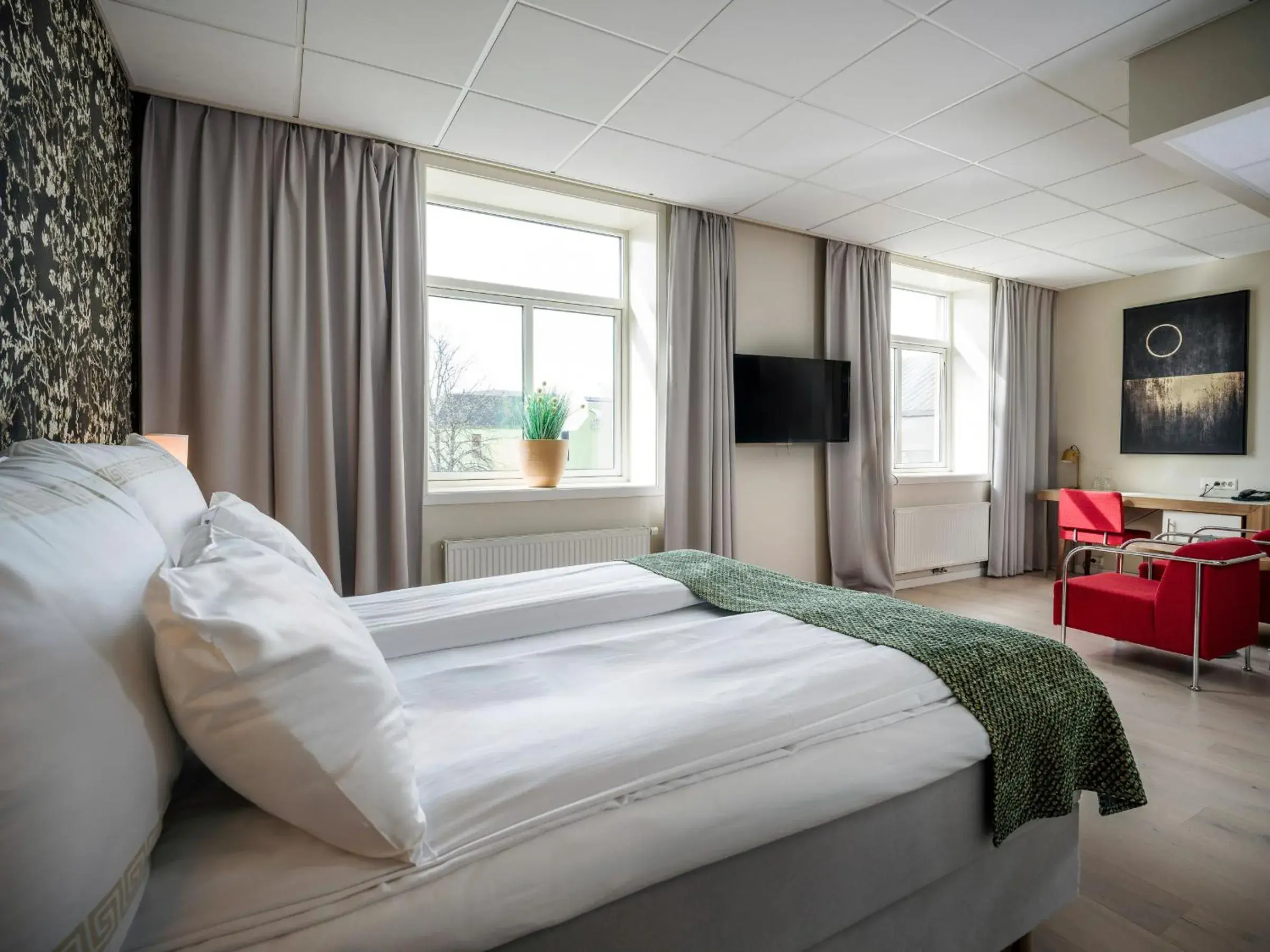 Superior Double Room - single occupancy in Quality Hotel Grand Kristiansund Superior Double Room - single occupancy in Quality Hotel Grand Kristiansund
