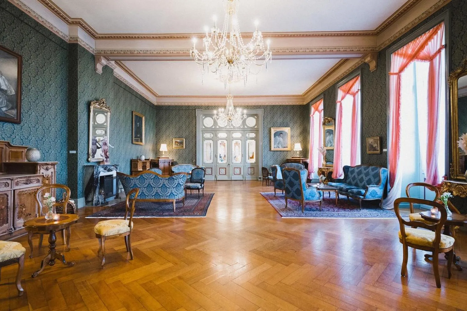 Living room in Grandhotel Giessbach