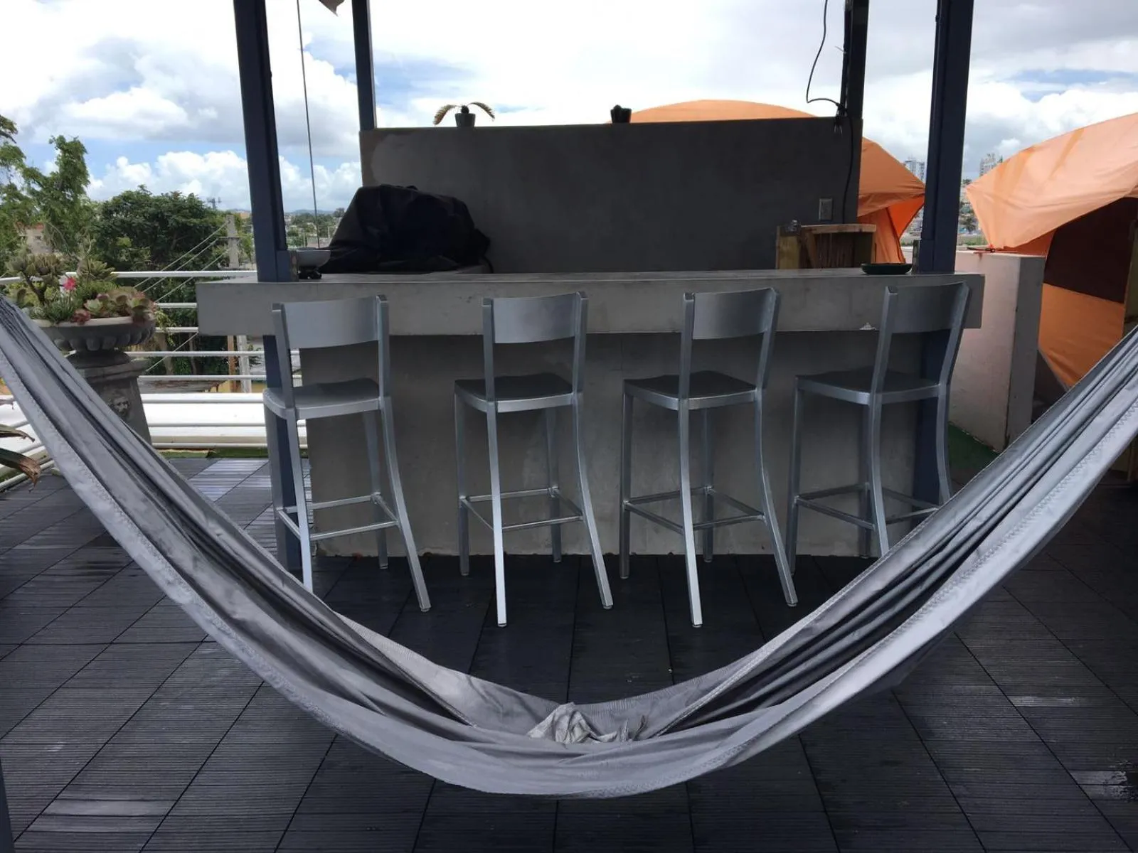 Patio in Nomada Urban Beach Hostel- Calle Loiza