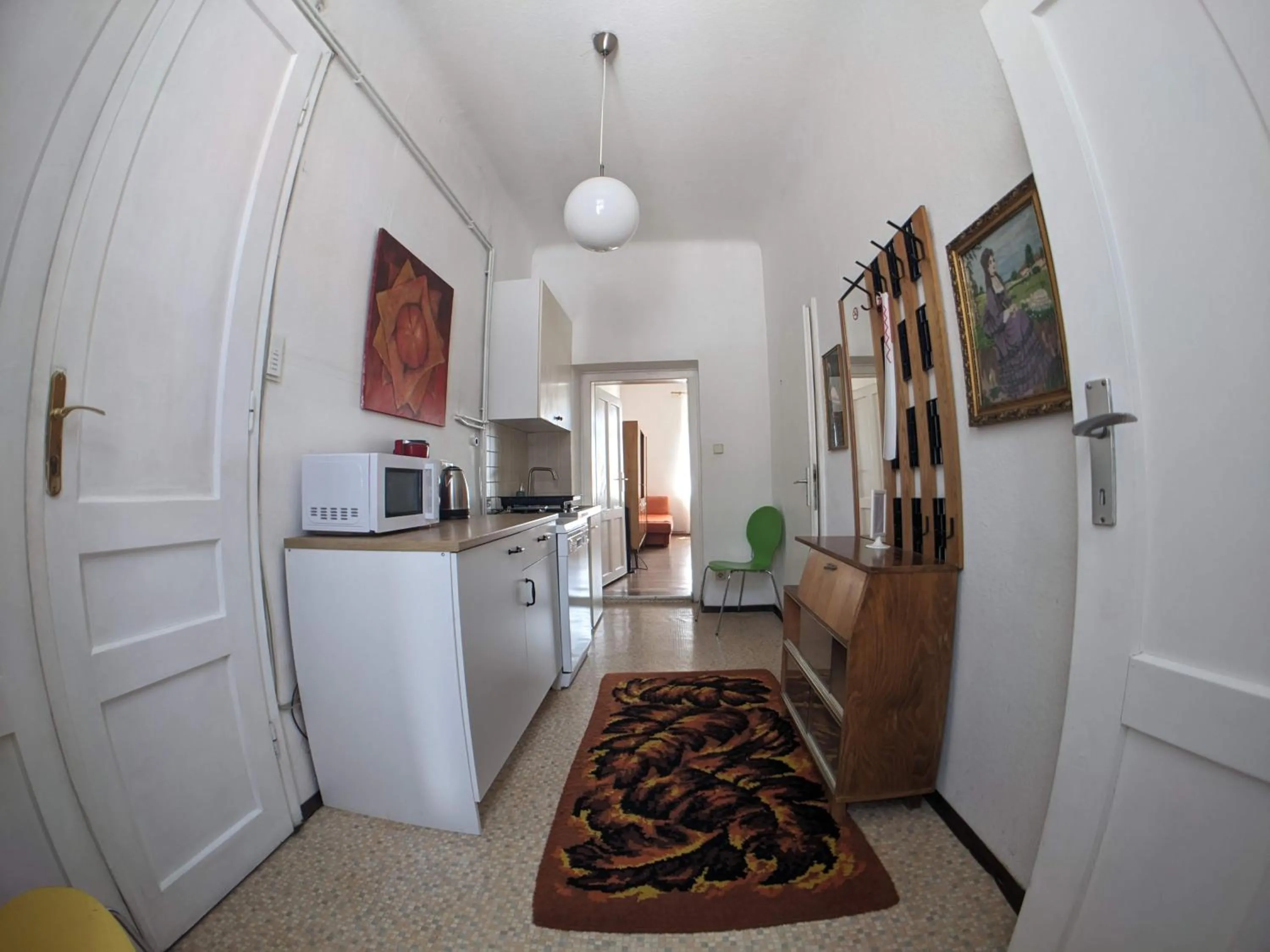 Kitchen or kitchenette in Haus Max