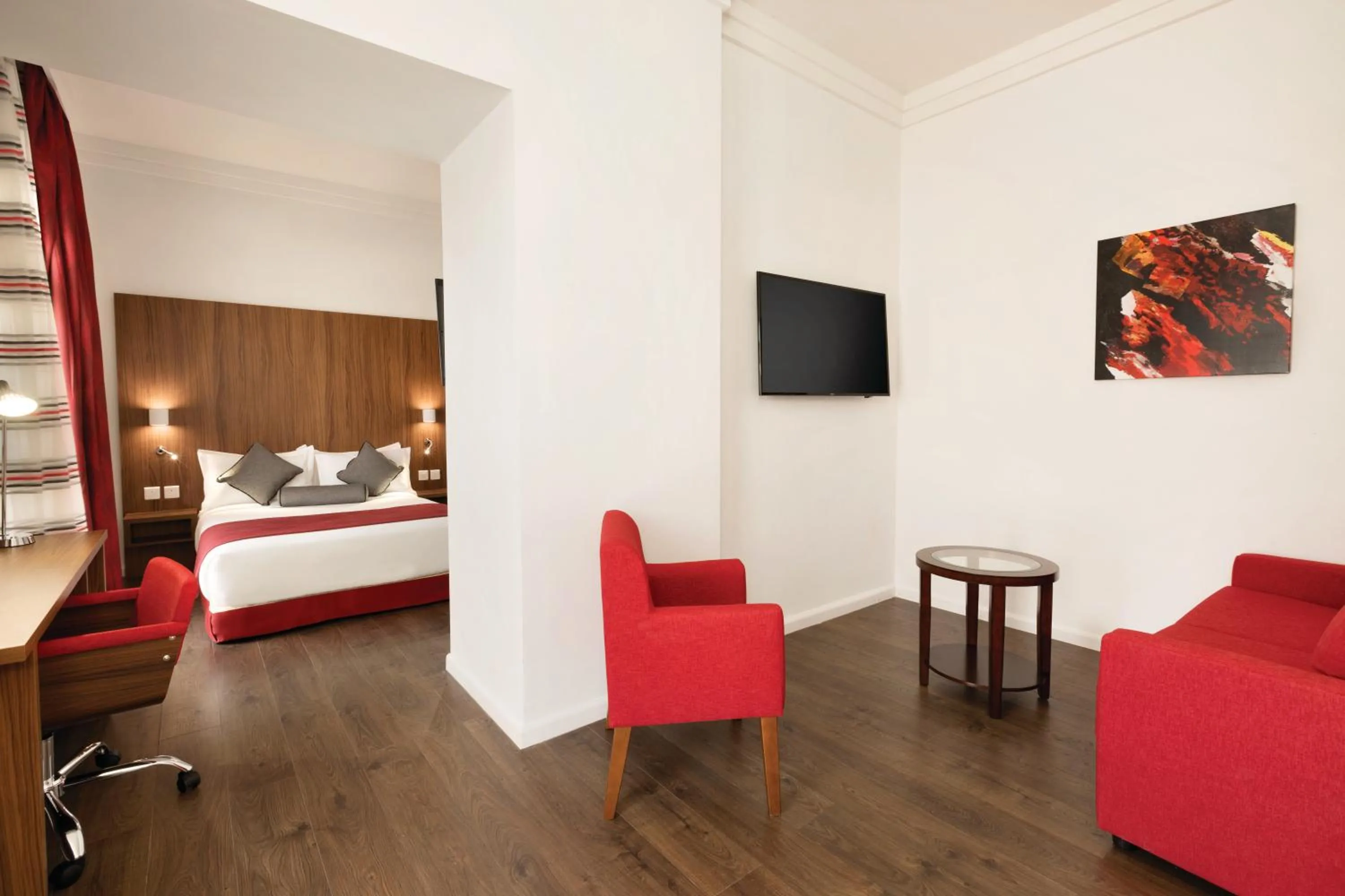 Living room, Bed in Ramada Encore Al Khobar Olaya