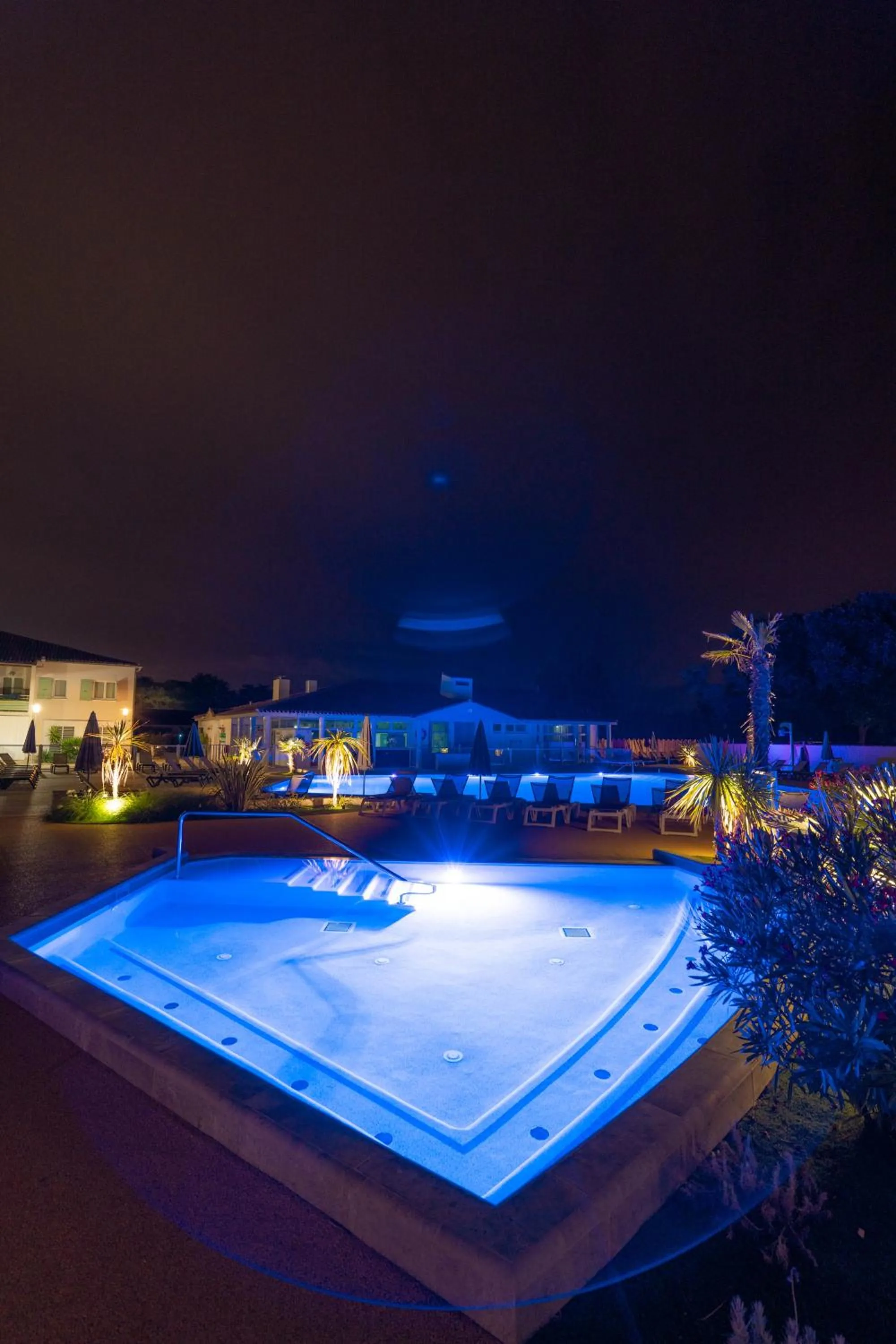 Swimming pool in Hôtel Les Grenettes