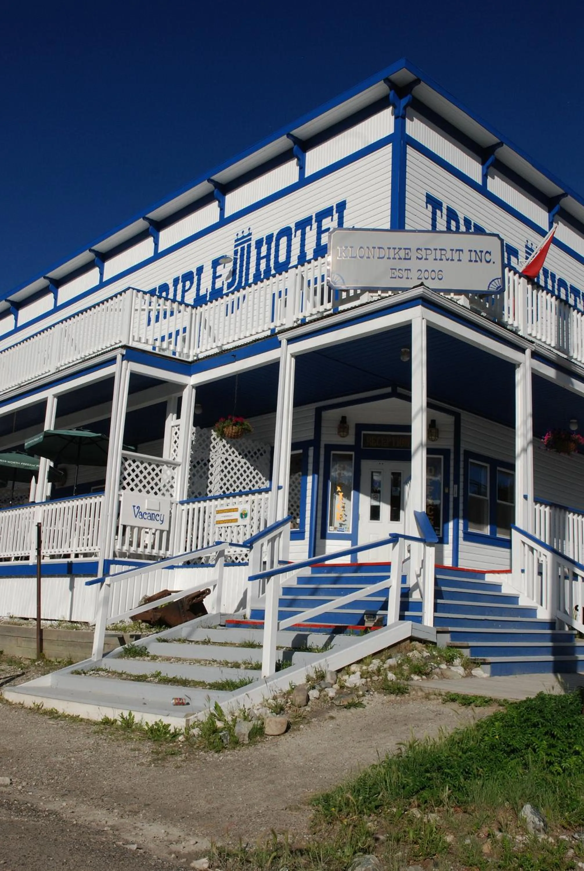 Facade/entrance in Triple J Hotel