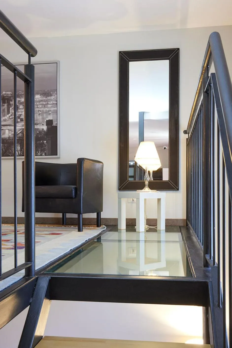 Decorative detail in Loft Santa Giulia