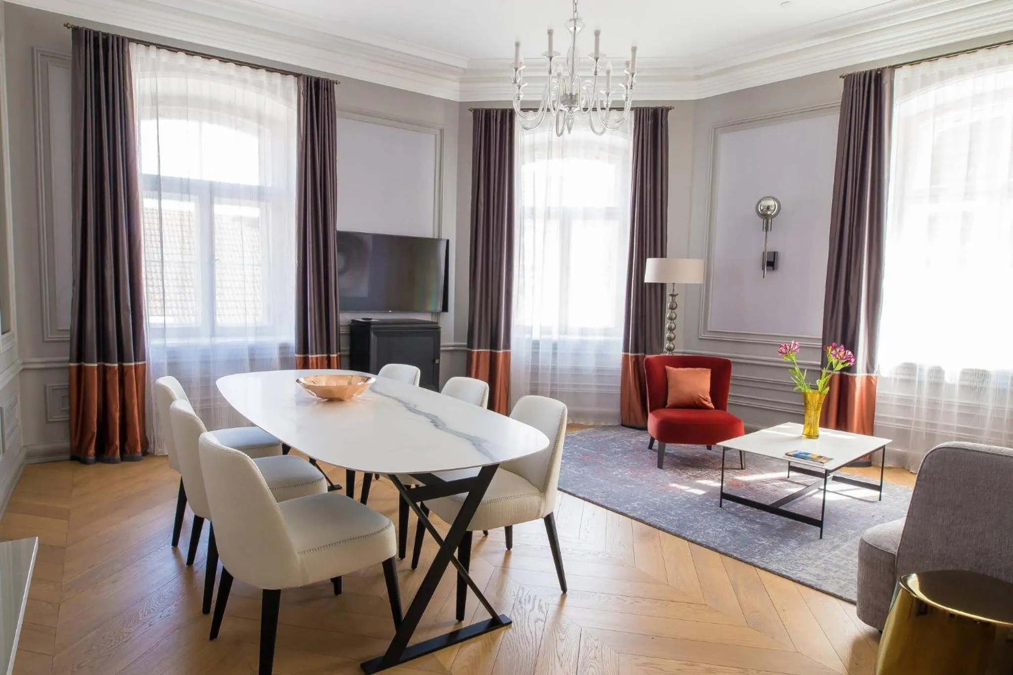 Living room in Hotel Telegraaf, Autograph Collection