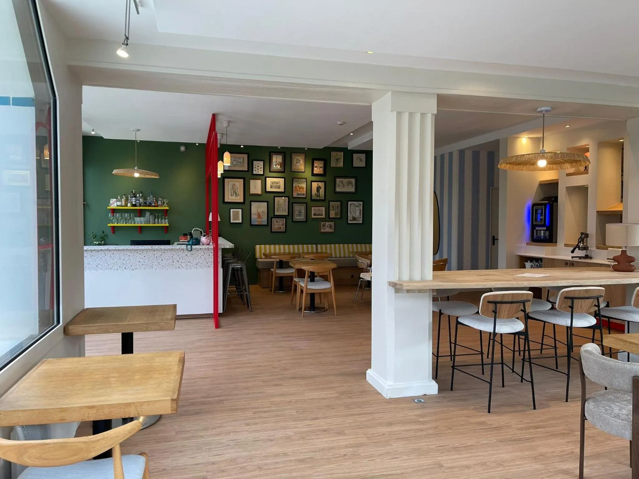 Lobby or reception in The Originals Boutique Hôtel La Villa Ouest & Spa