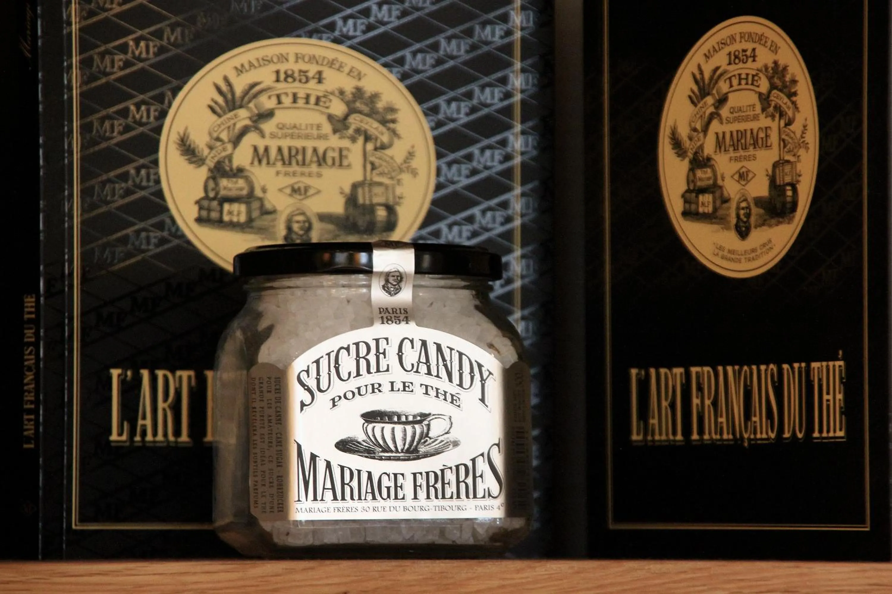 Food and drinks in The Originals Boutique Hôtel La Villa Ouest & Spa