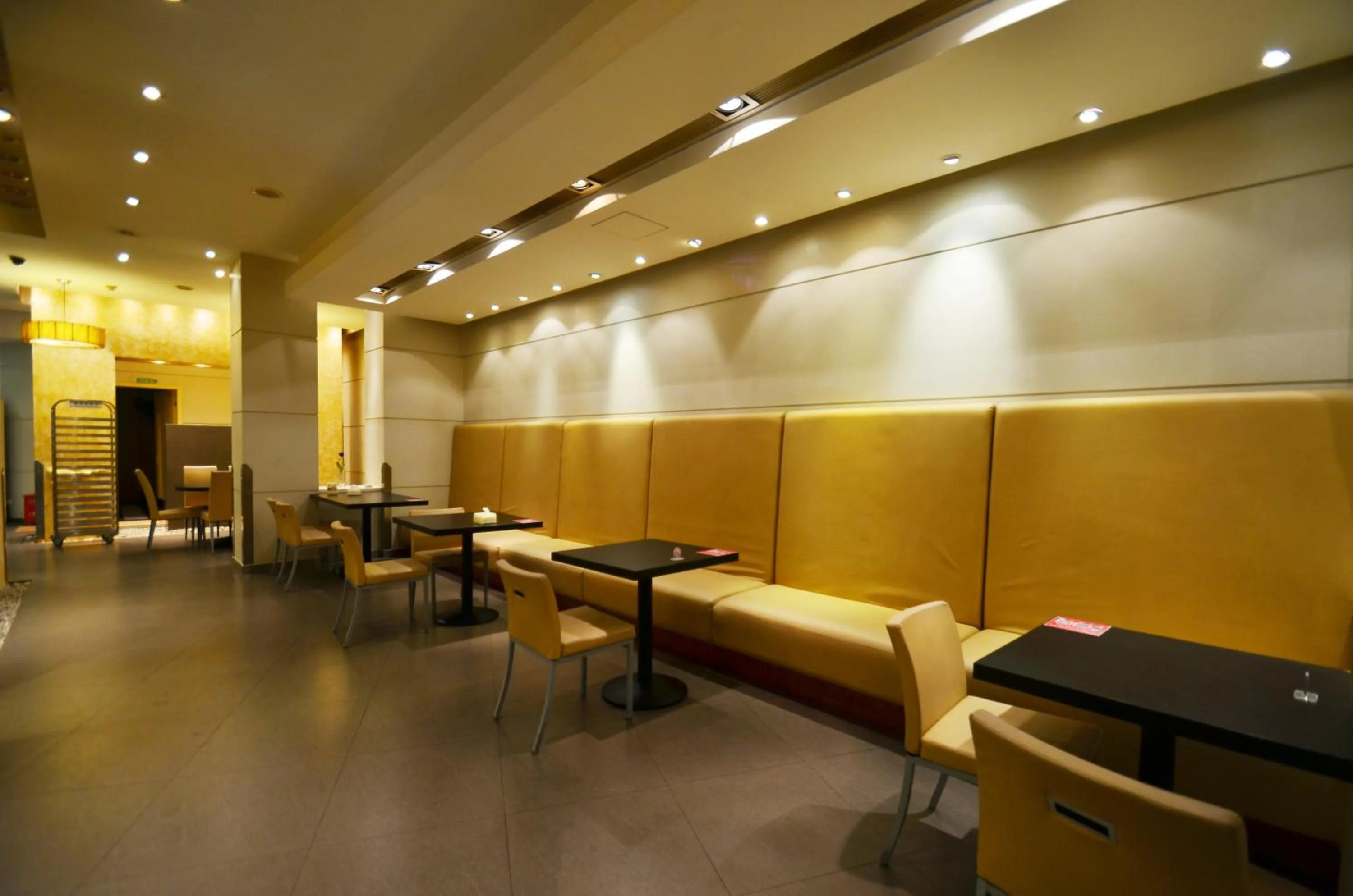 Restaurant/places to eat in Jinjiang Inn - Chengdu Wenshufang