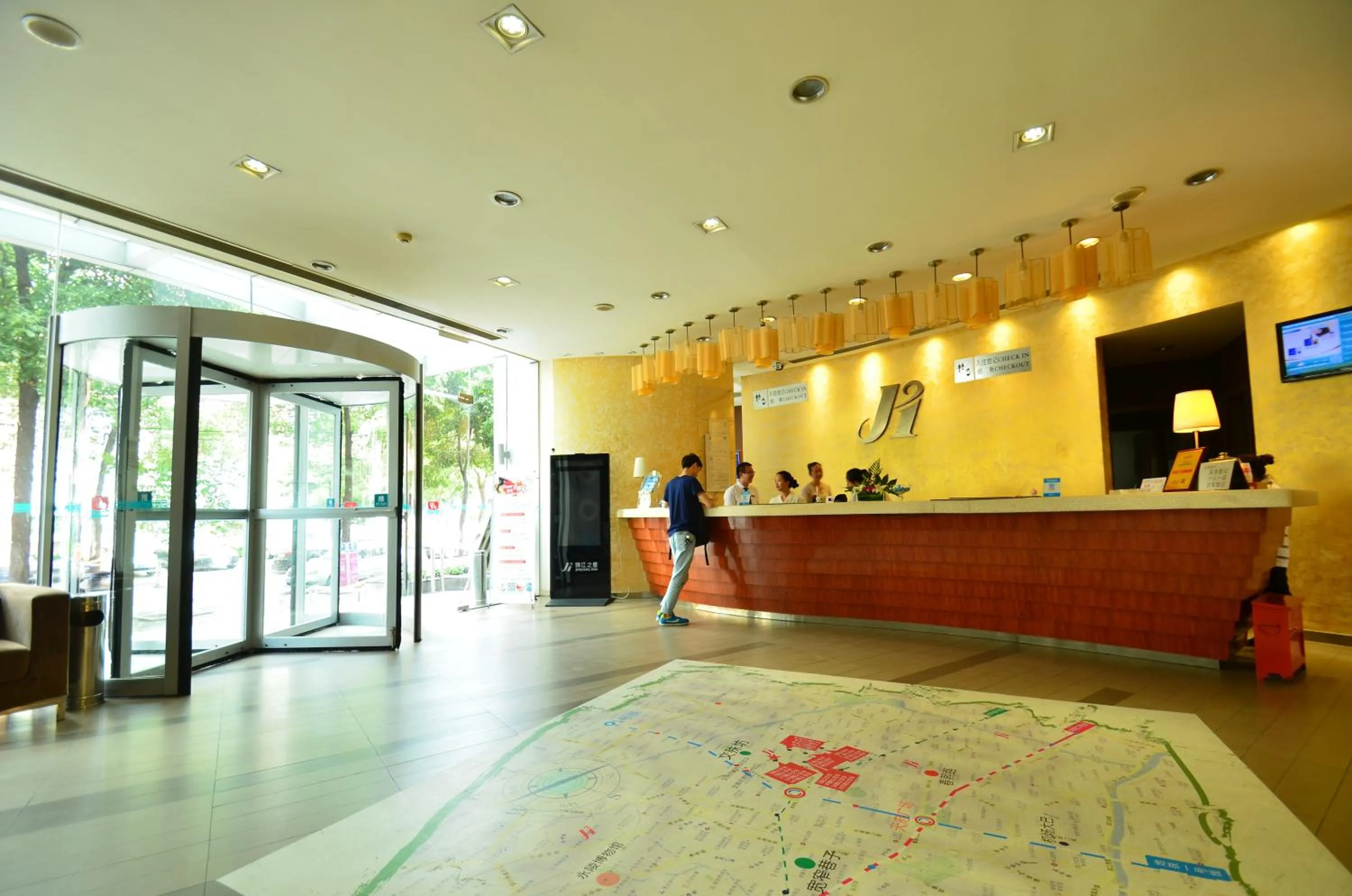 Decorative detail in Jinjiang Inn - Chengdu Wenshufang