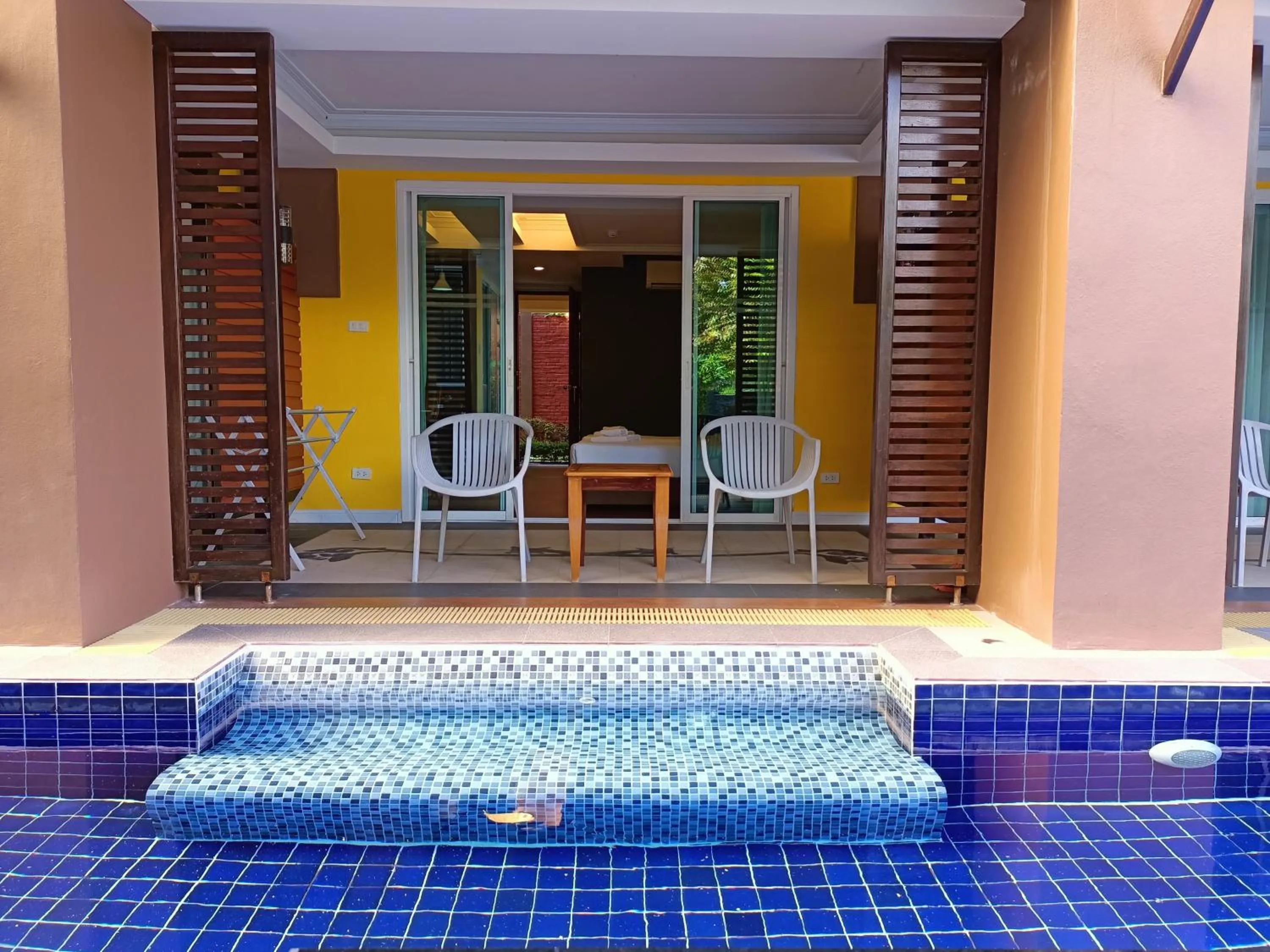 Pool view in Baan Grood Arcadia Resort & Spa