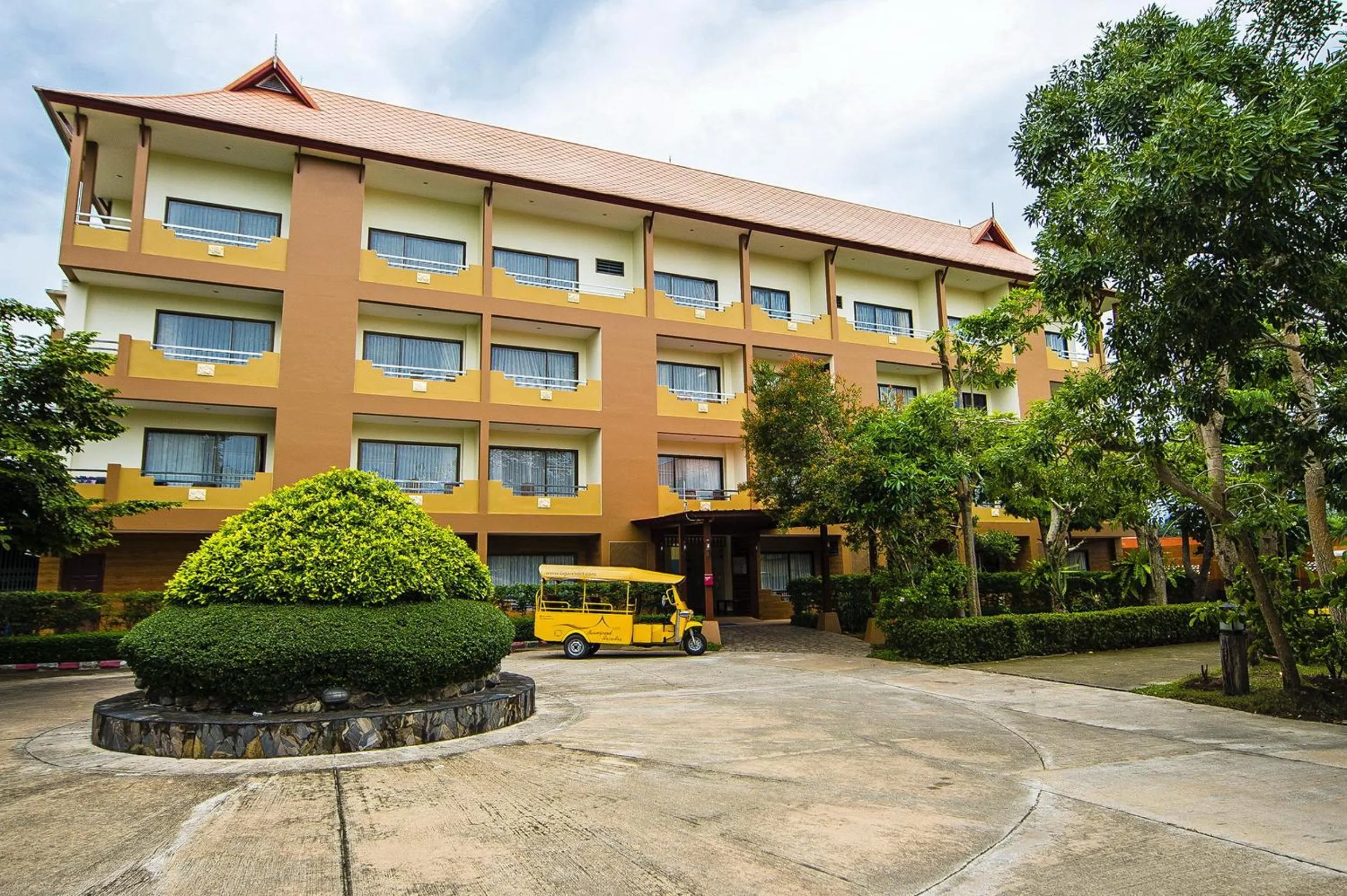 Property building in Baan Grood Arcadia Resort & Spa