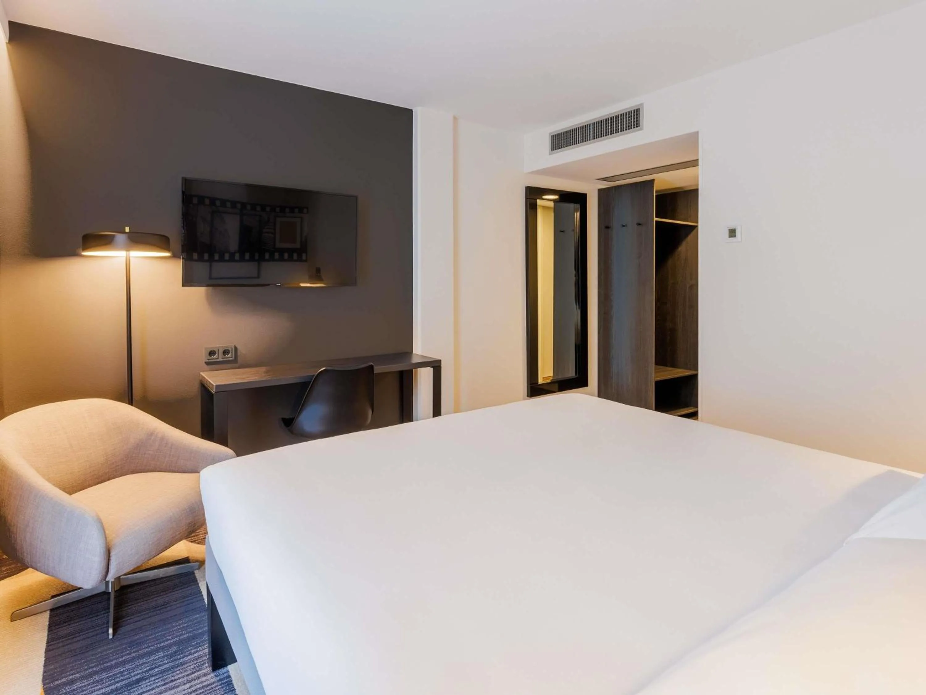 Bedroom, Bed in ibis Styles Tallinn