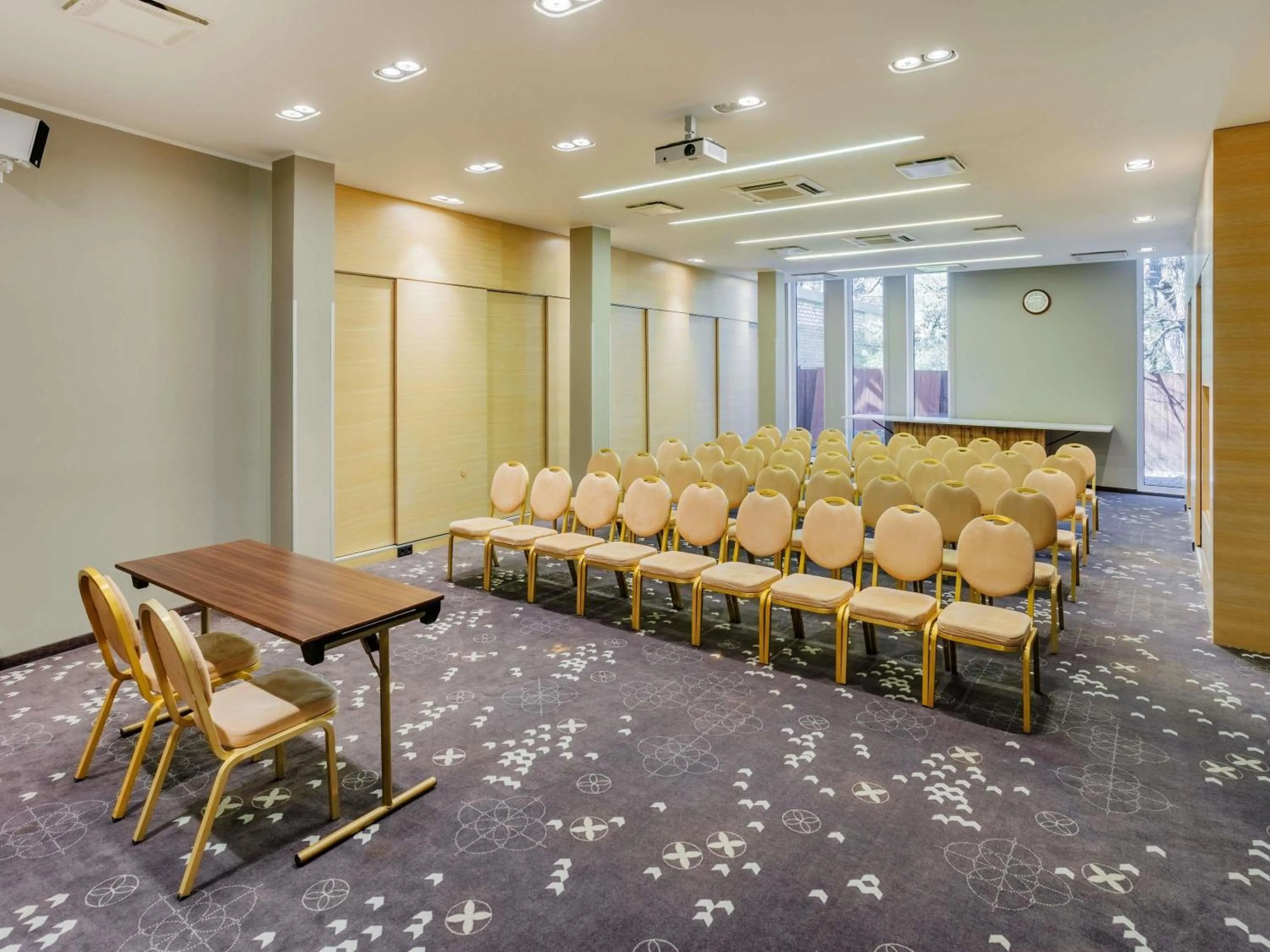 Meeting/conference room in ibis Styles Tallinn