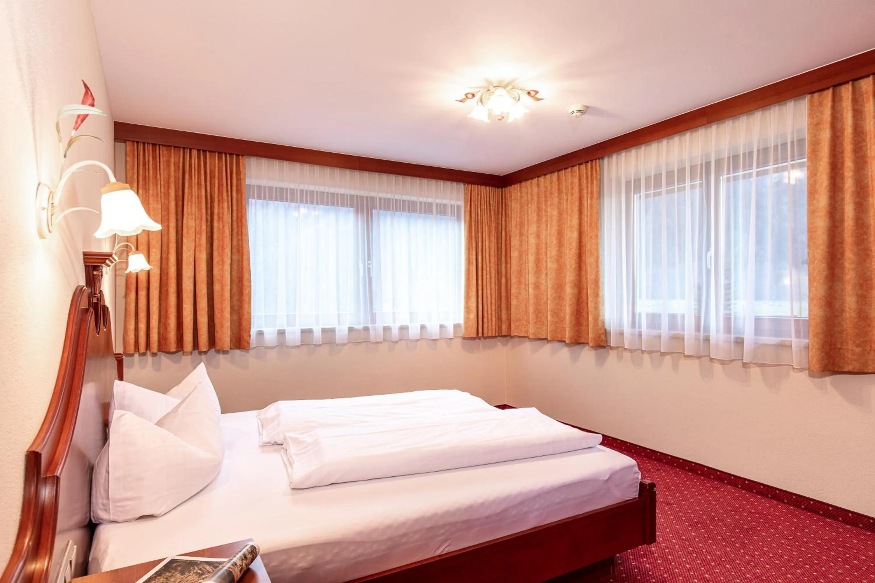 Bedroom, Bed in Panorama Appartements