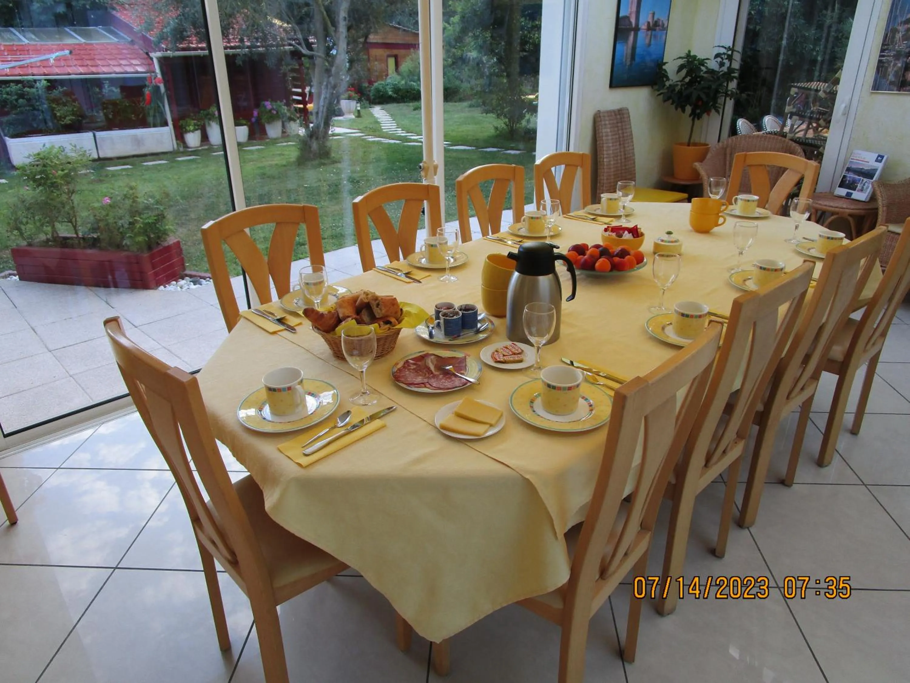 Breakfast in Locatlantique