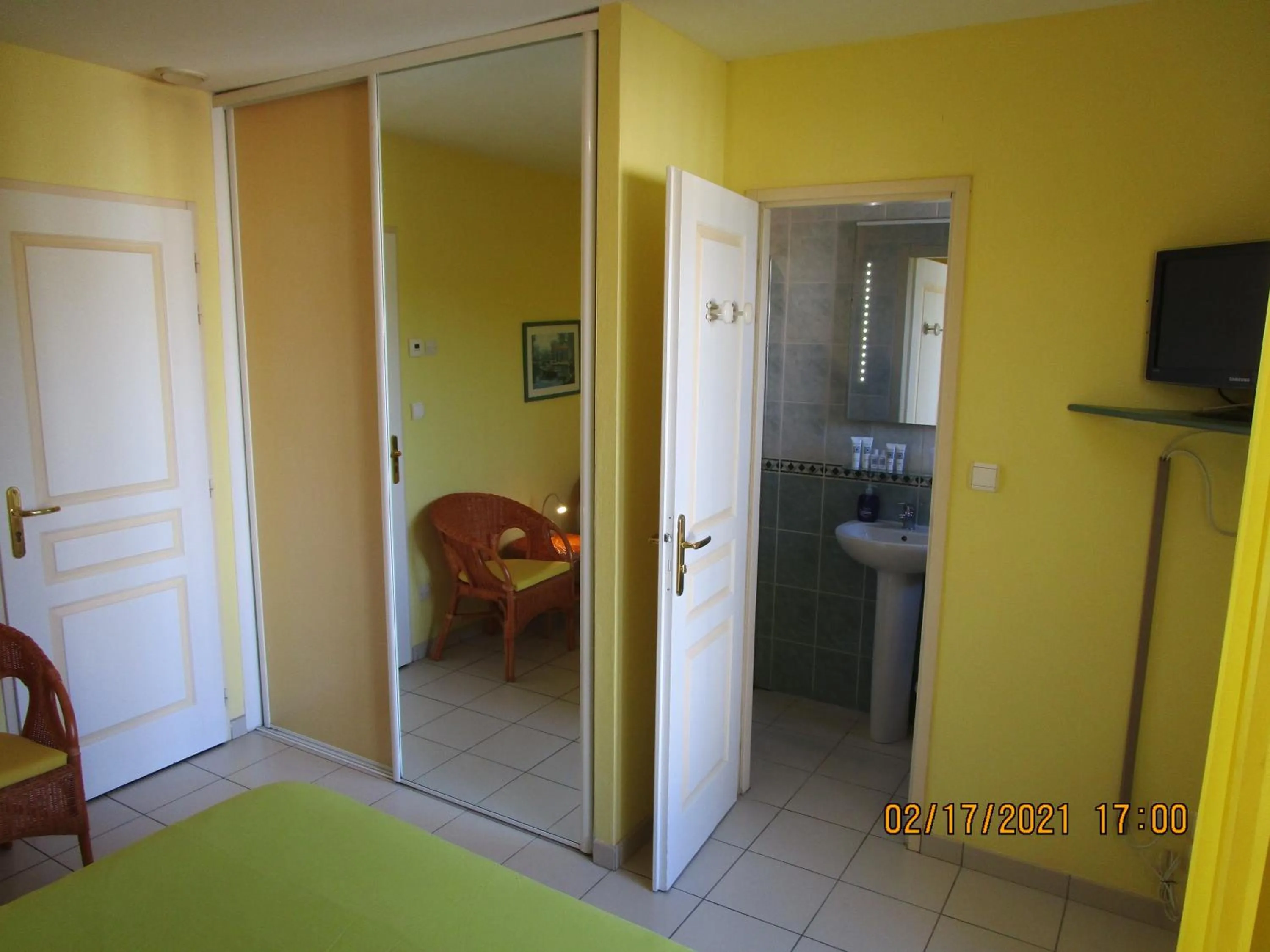 Bed in Locatlantique