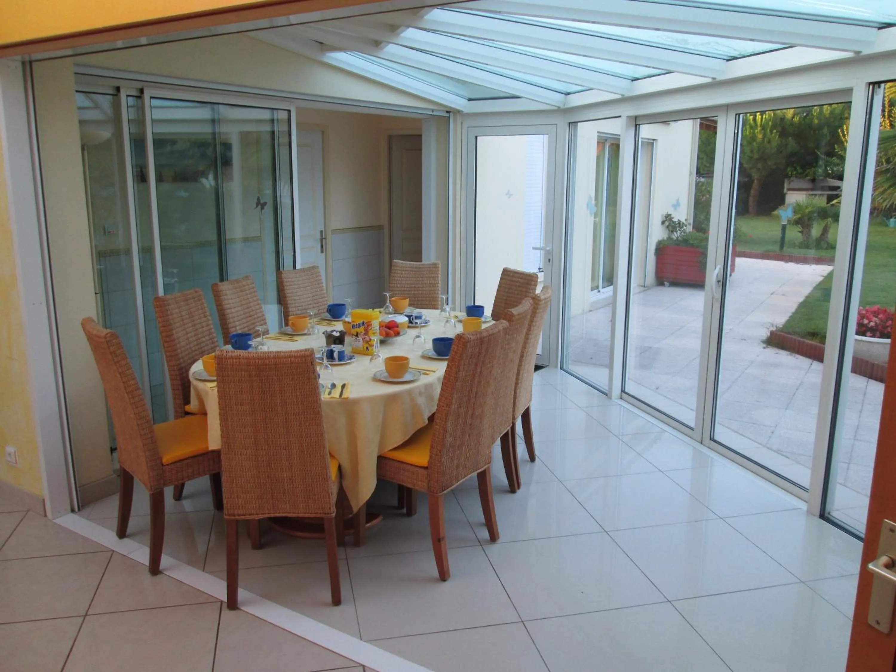 Seating area in Locatlantique