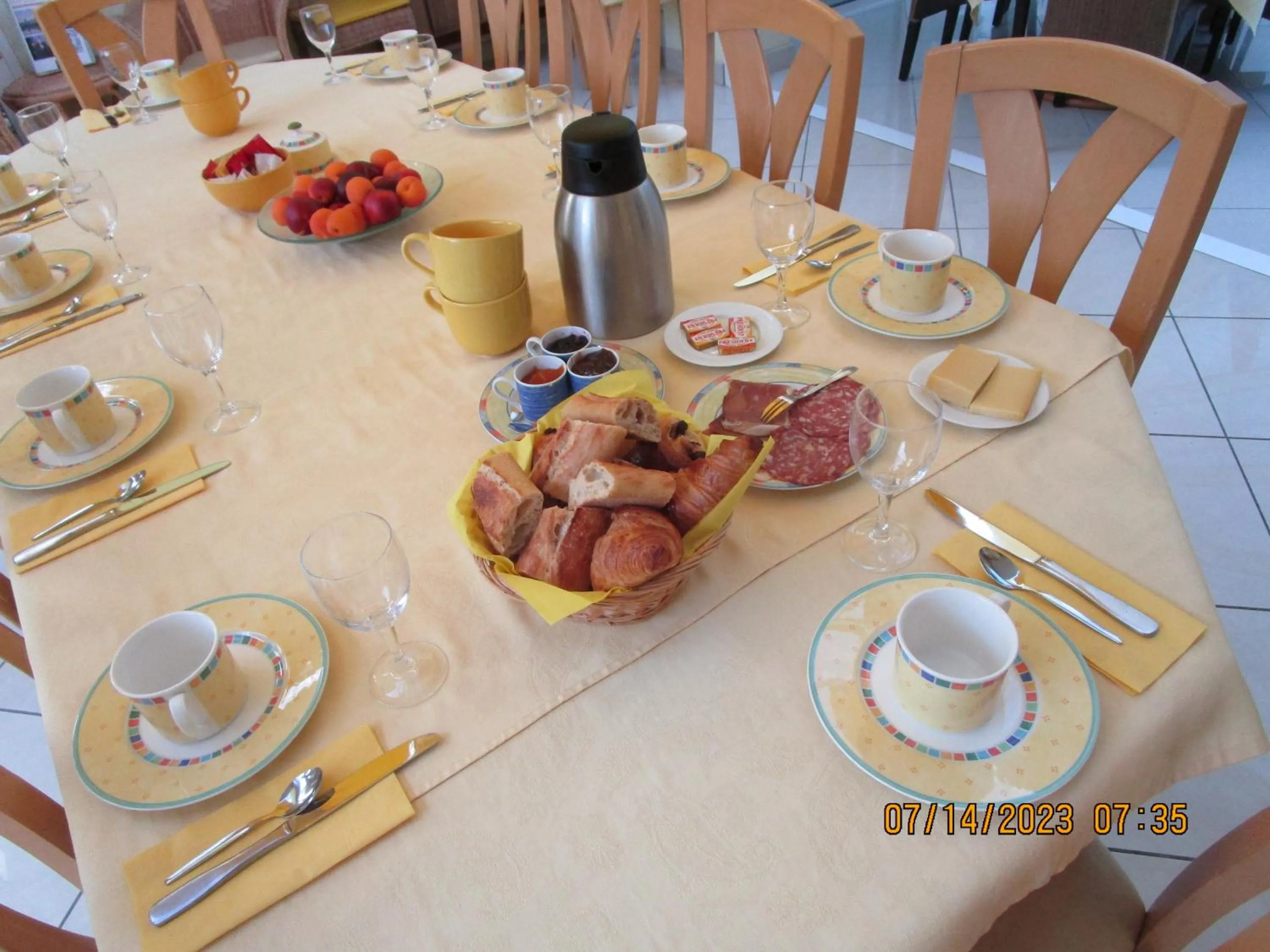 Breakfast in Locatlantique