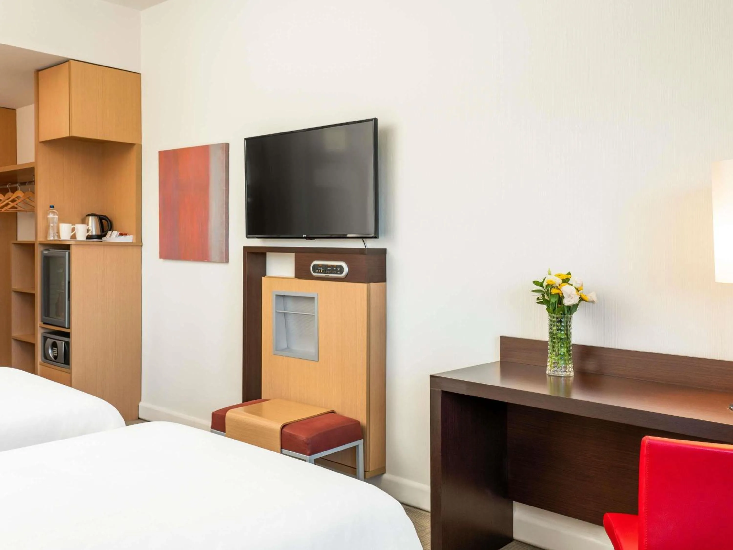Bedroom, Bed in Novotel Kayseri