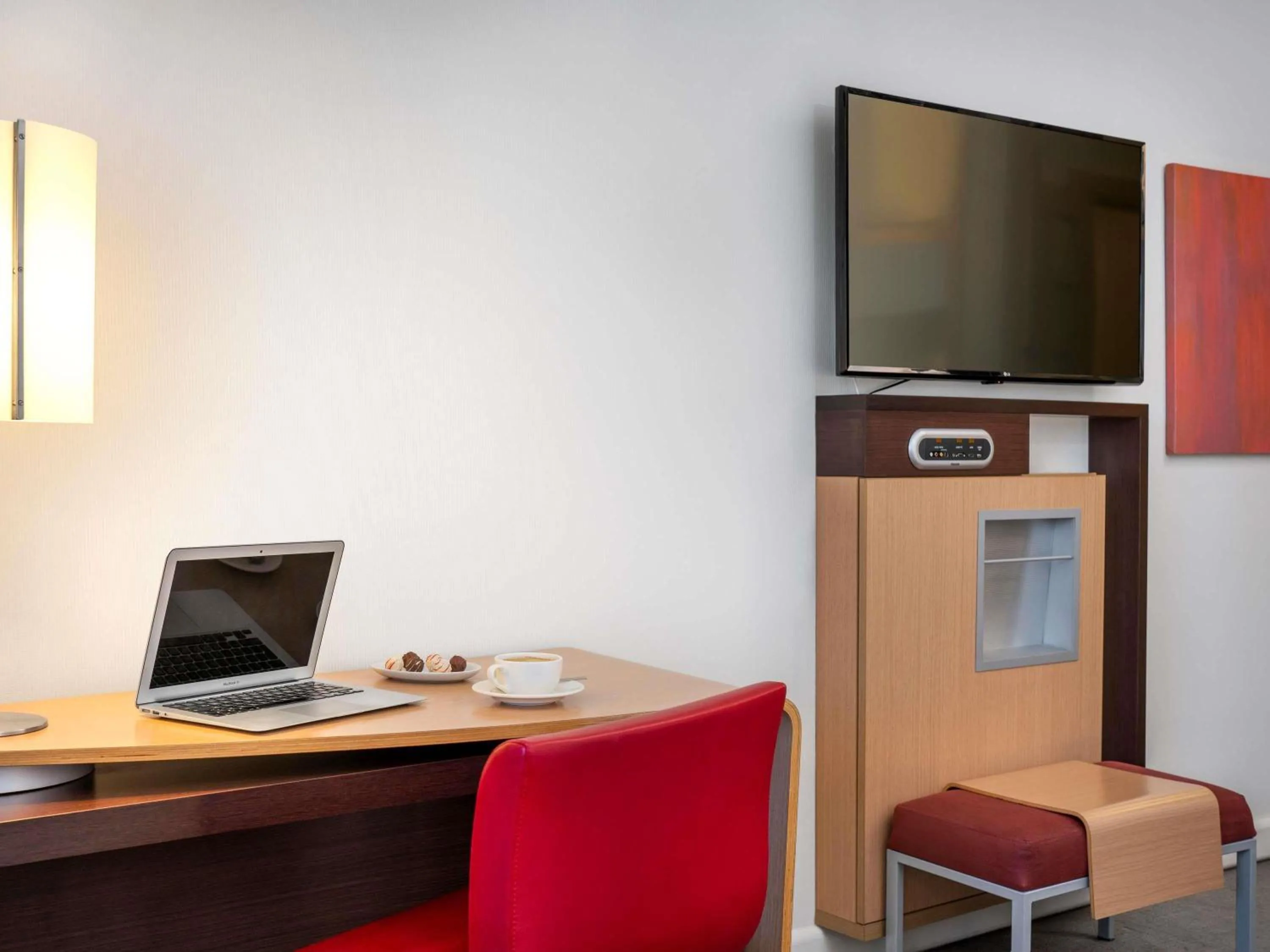 Bedroom in Novotel Kayseri