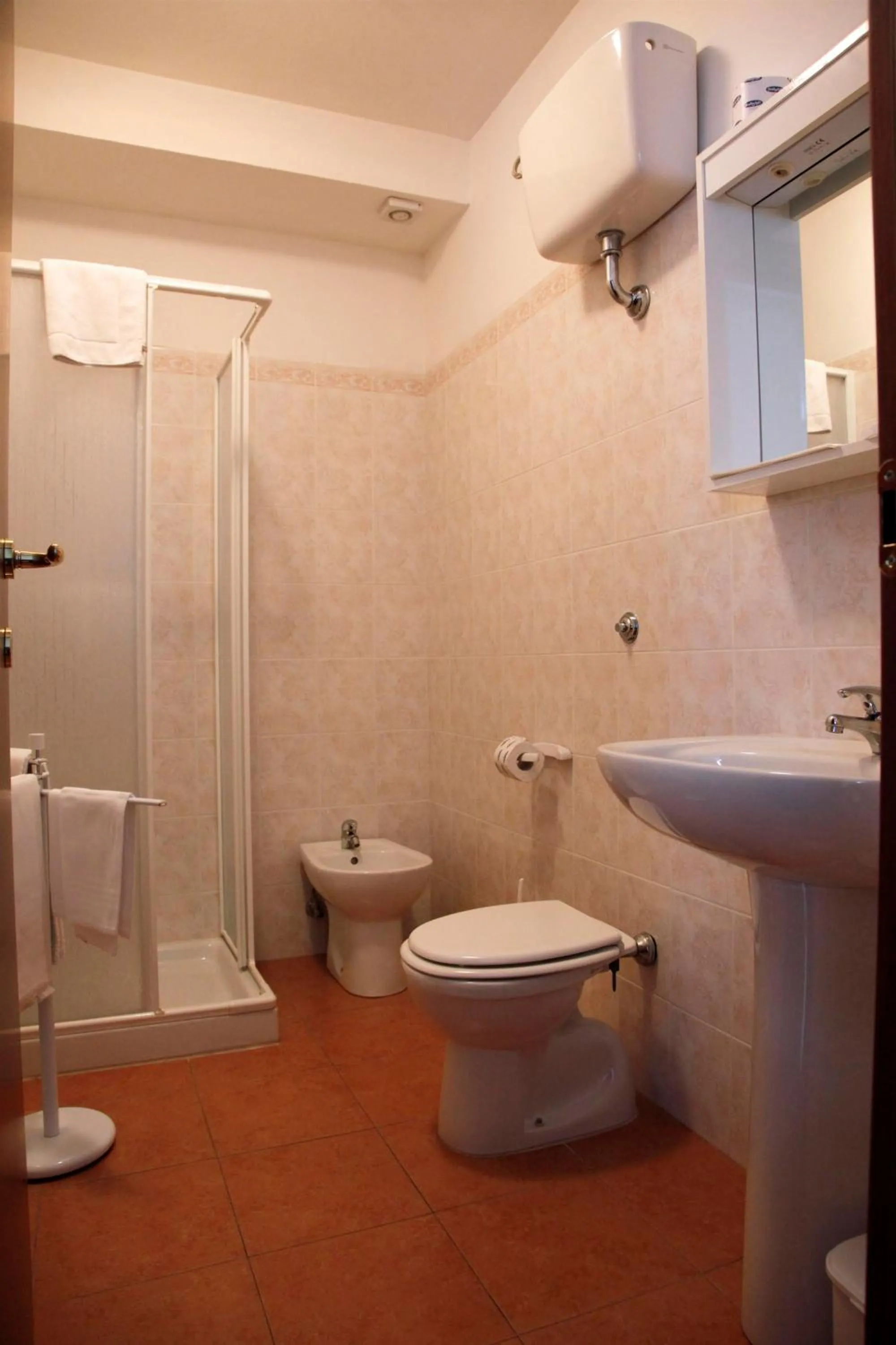 Bathroom in Albergo Della Corte