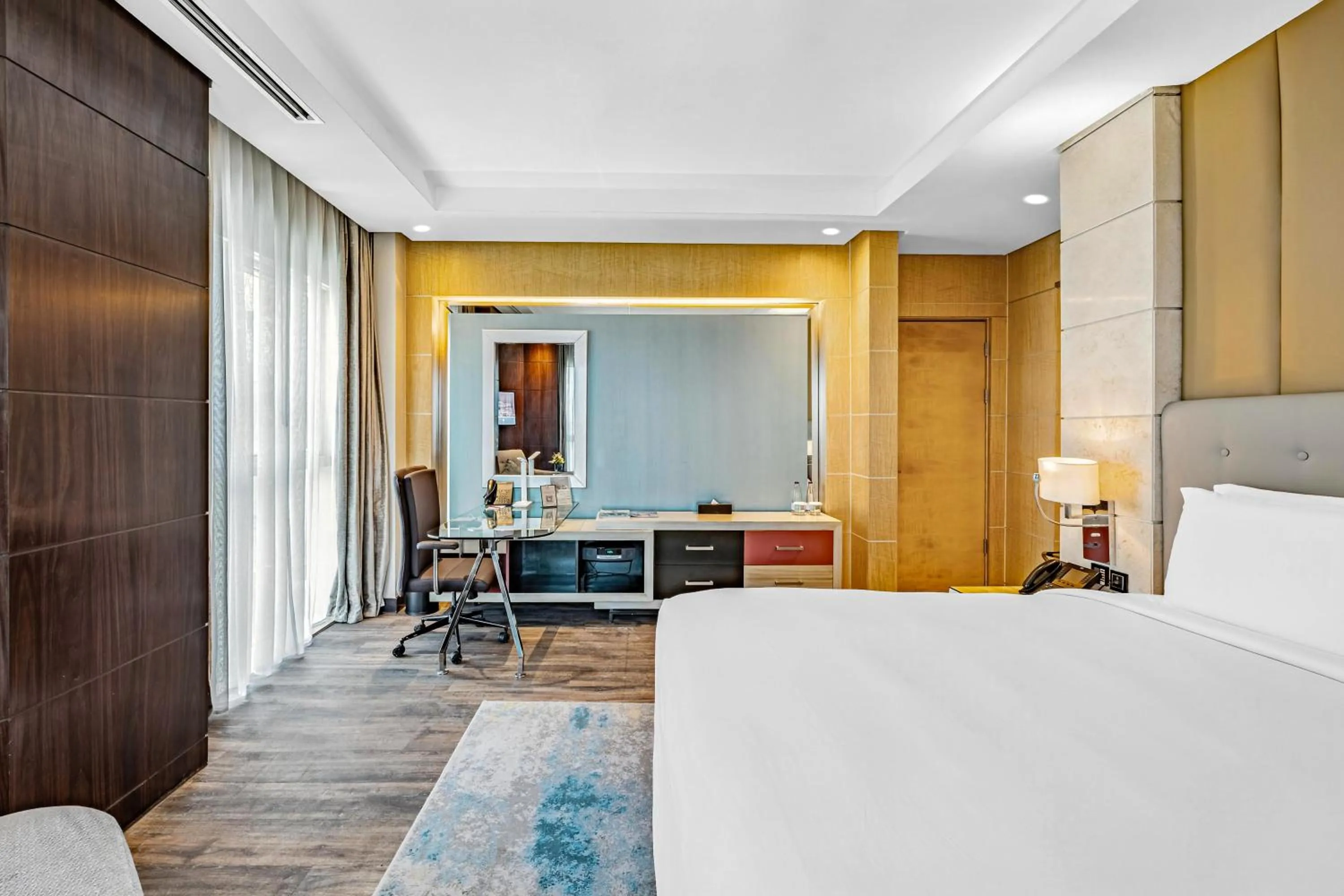 Photo of the whole room, Bed in The Venue Jeddah Corniche