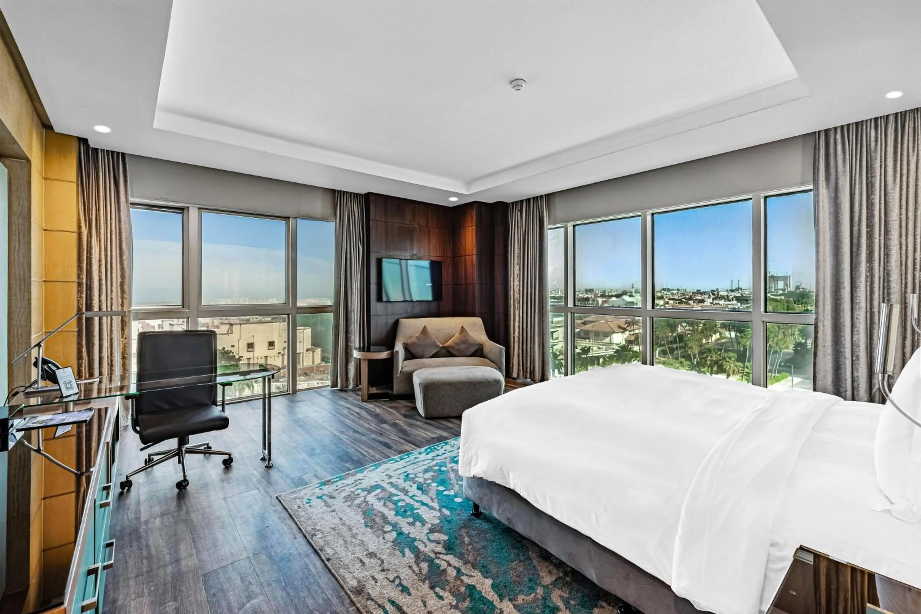 Photo of the whole room, Bed in The Venue Jeddah Corniche