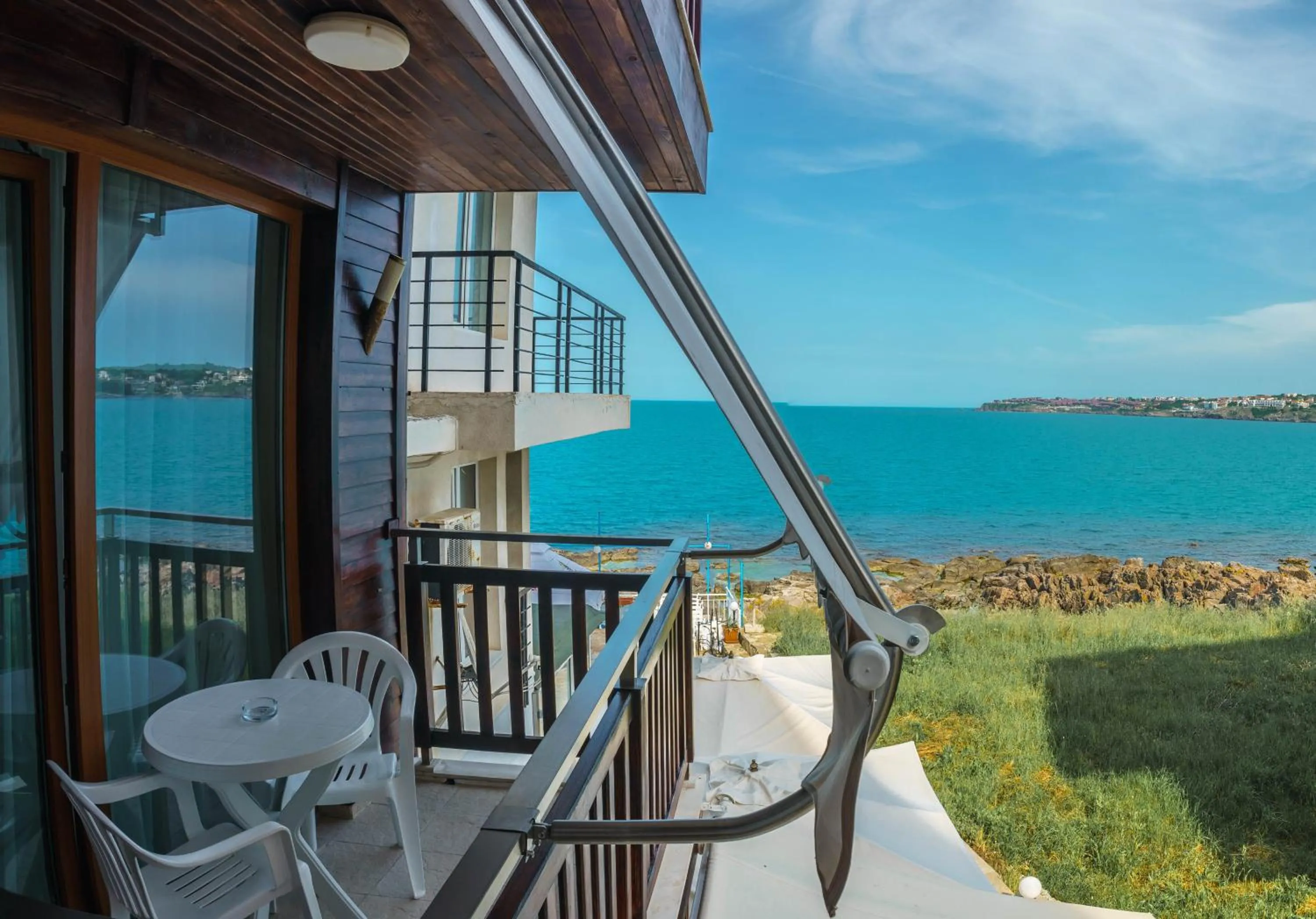 Sea view in Fjord B&B