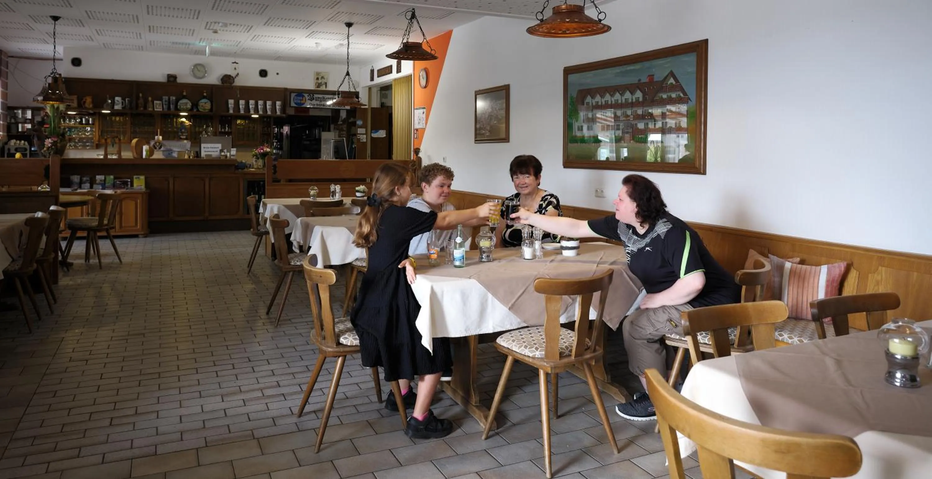 Restaurant/places to eat in Gasthof Kessler