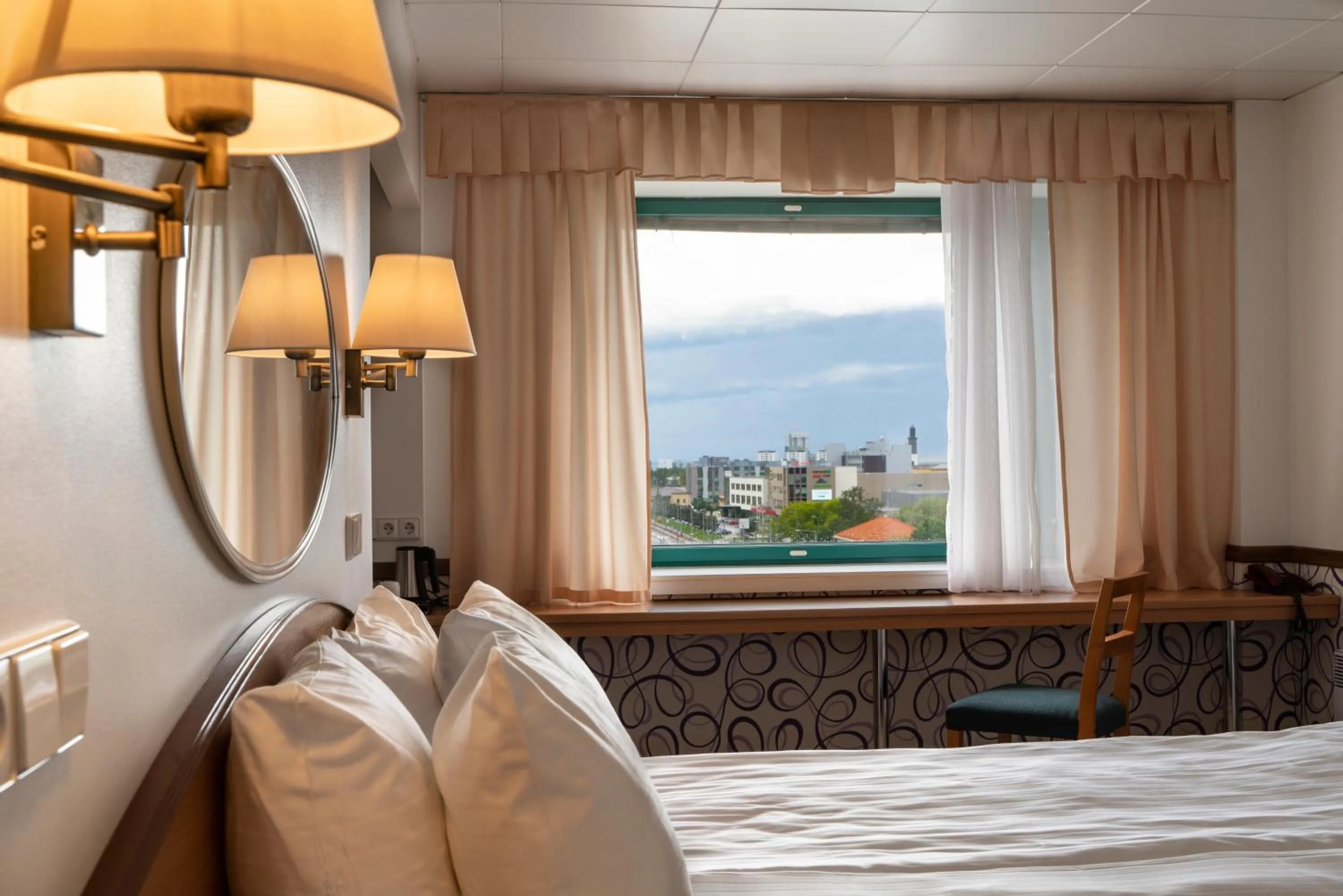 Bedroom, Bed in Hestia Hotel Susi