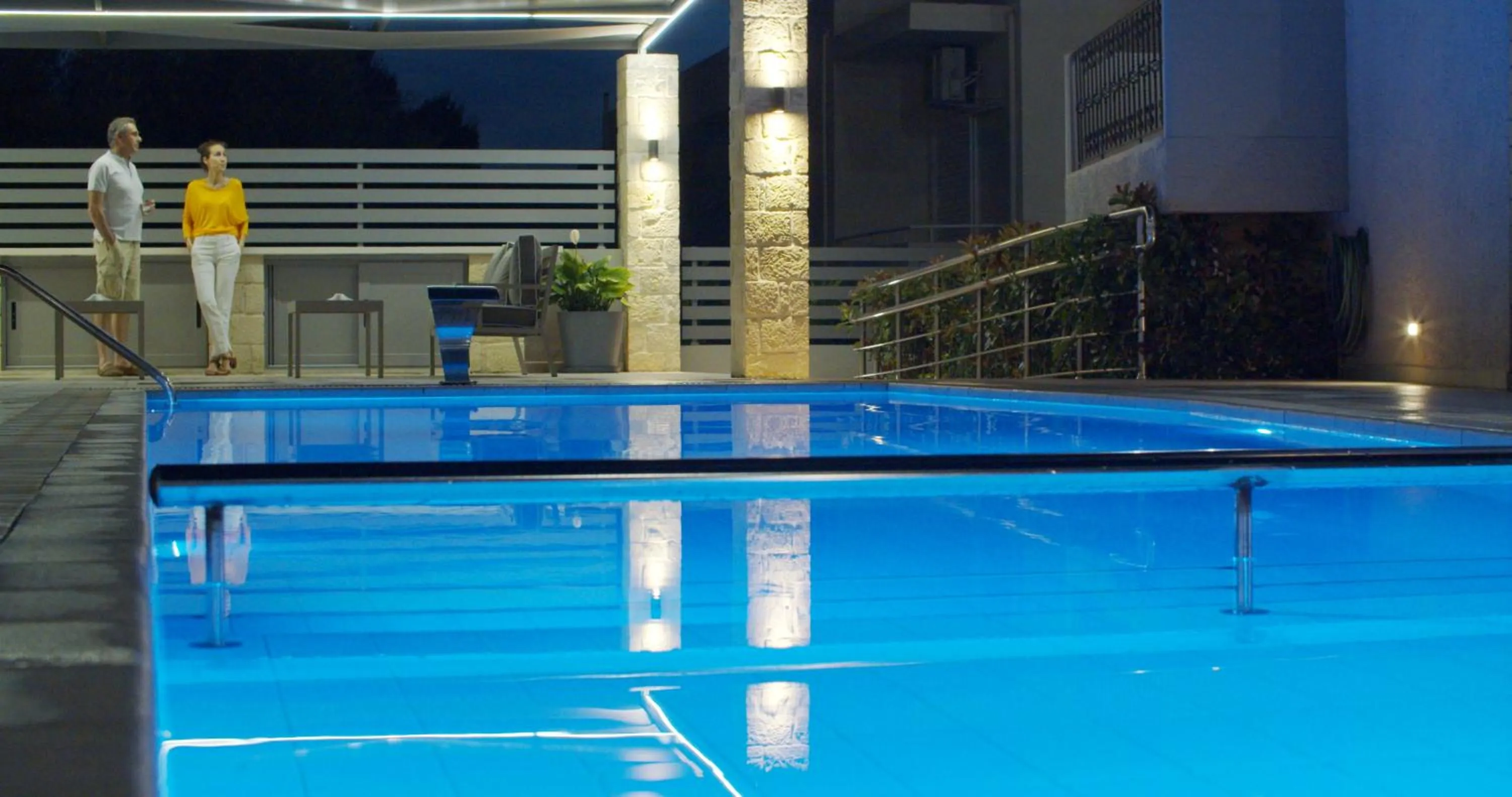 Swimming pool in Waterlily Hotel Apartments