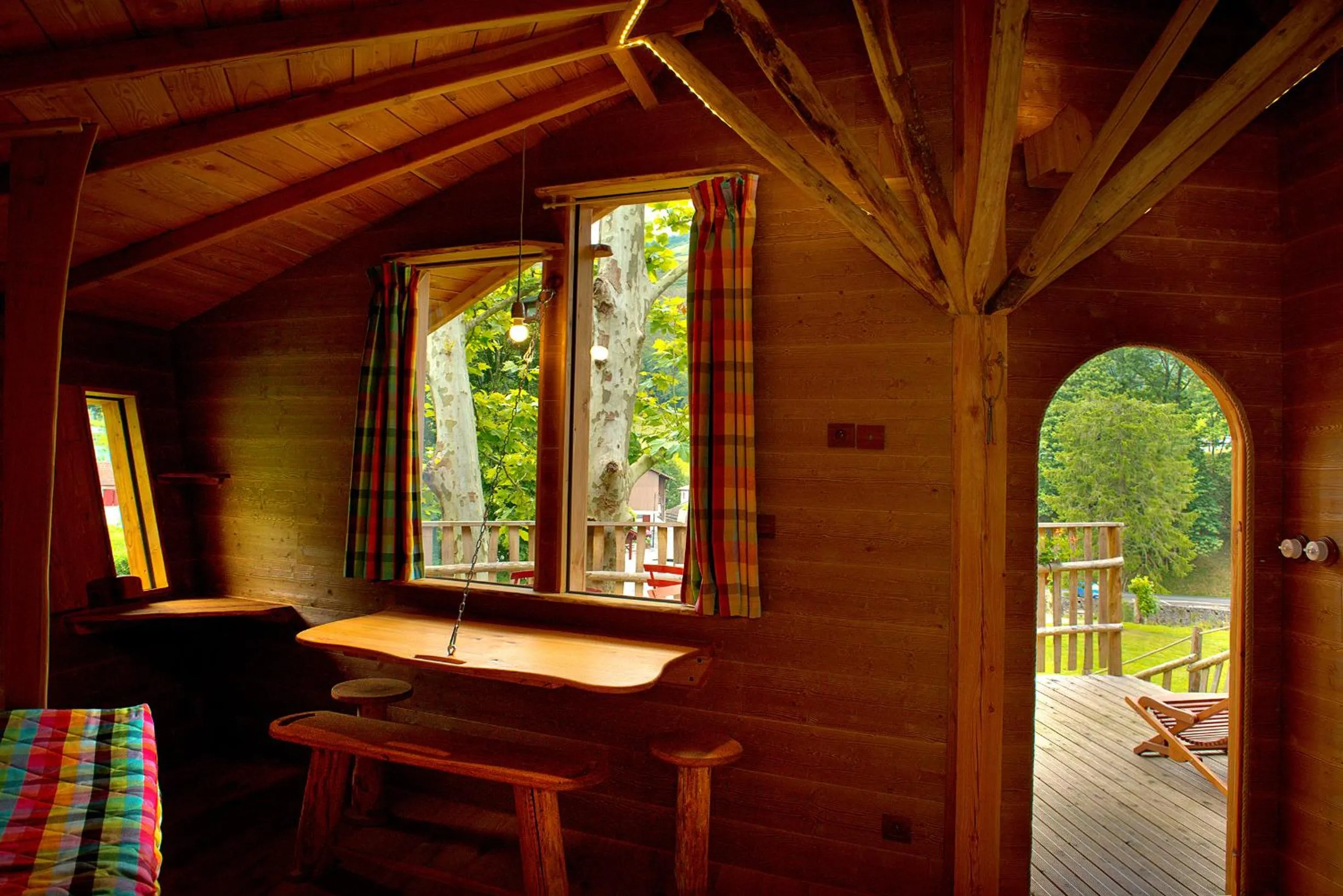 Restaurant/places to eat in Logis Hôtel Andreinia & Cabanes