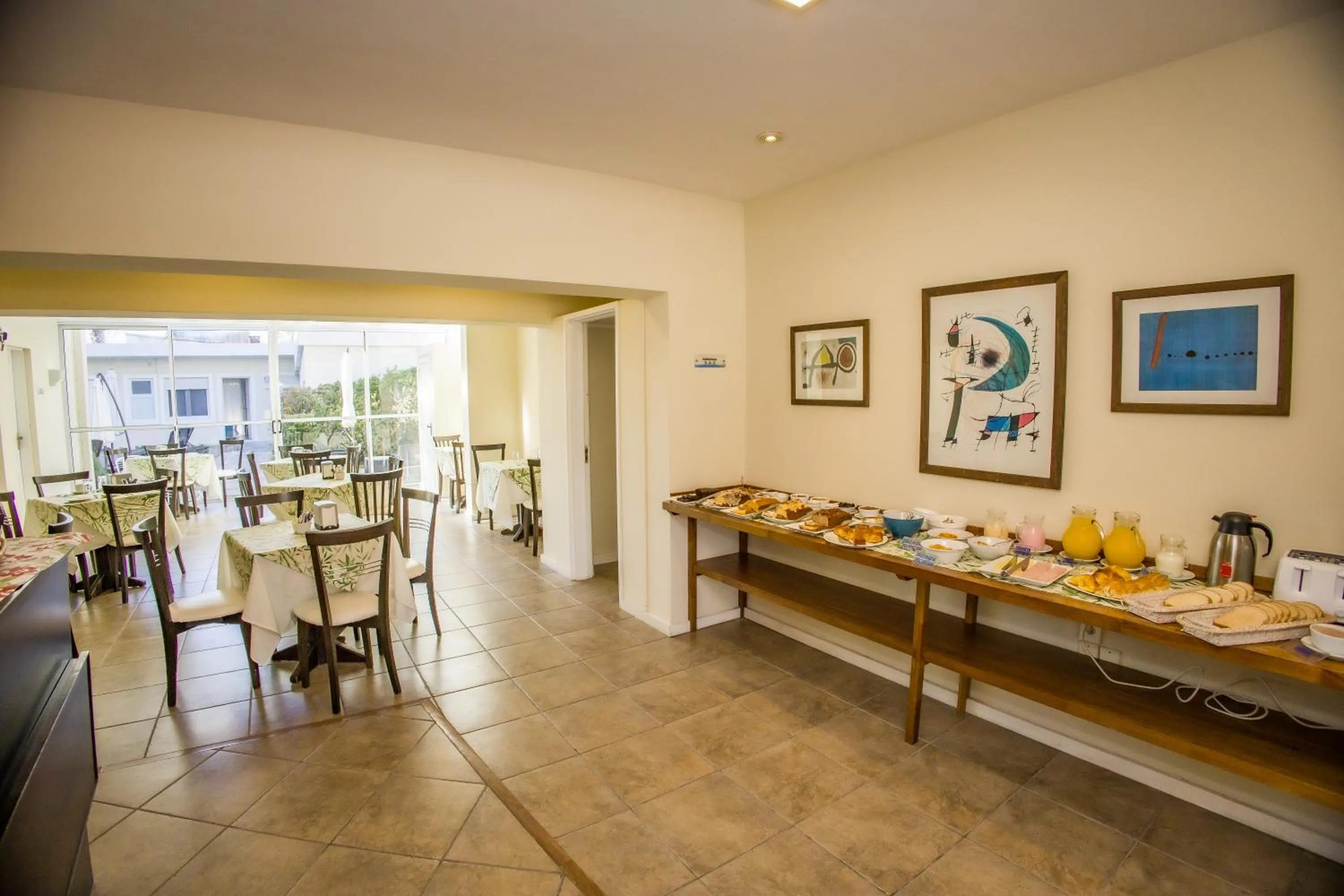 Breakfast in Joan Miró Hotel