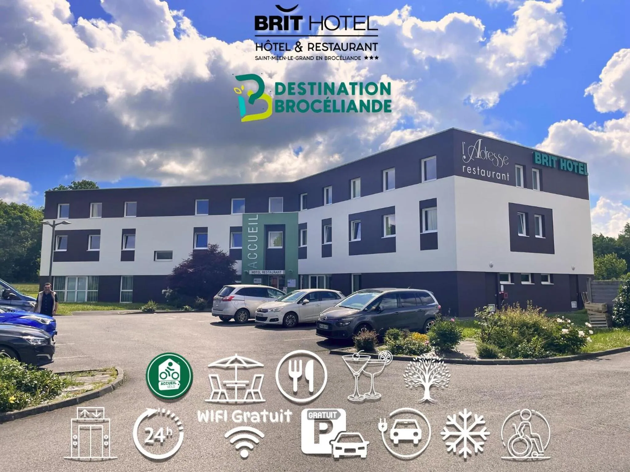 Property building in Brit Hotel Saint-Méen-le-Grand en Brocéliande