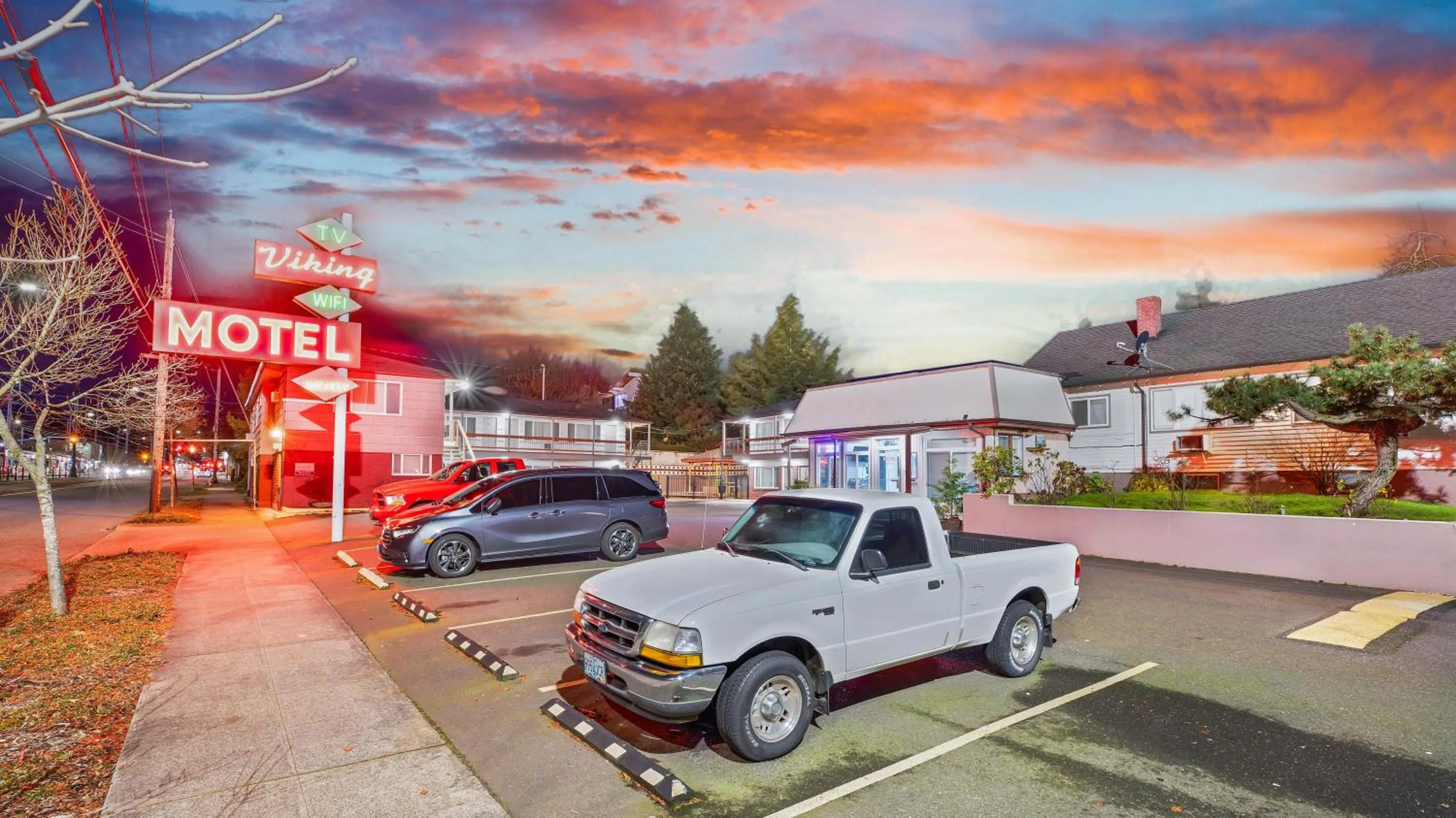 Property building in Viking Motel