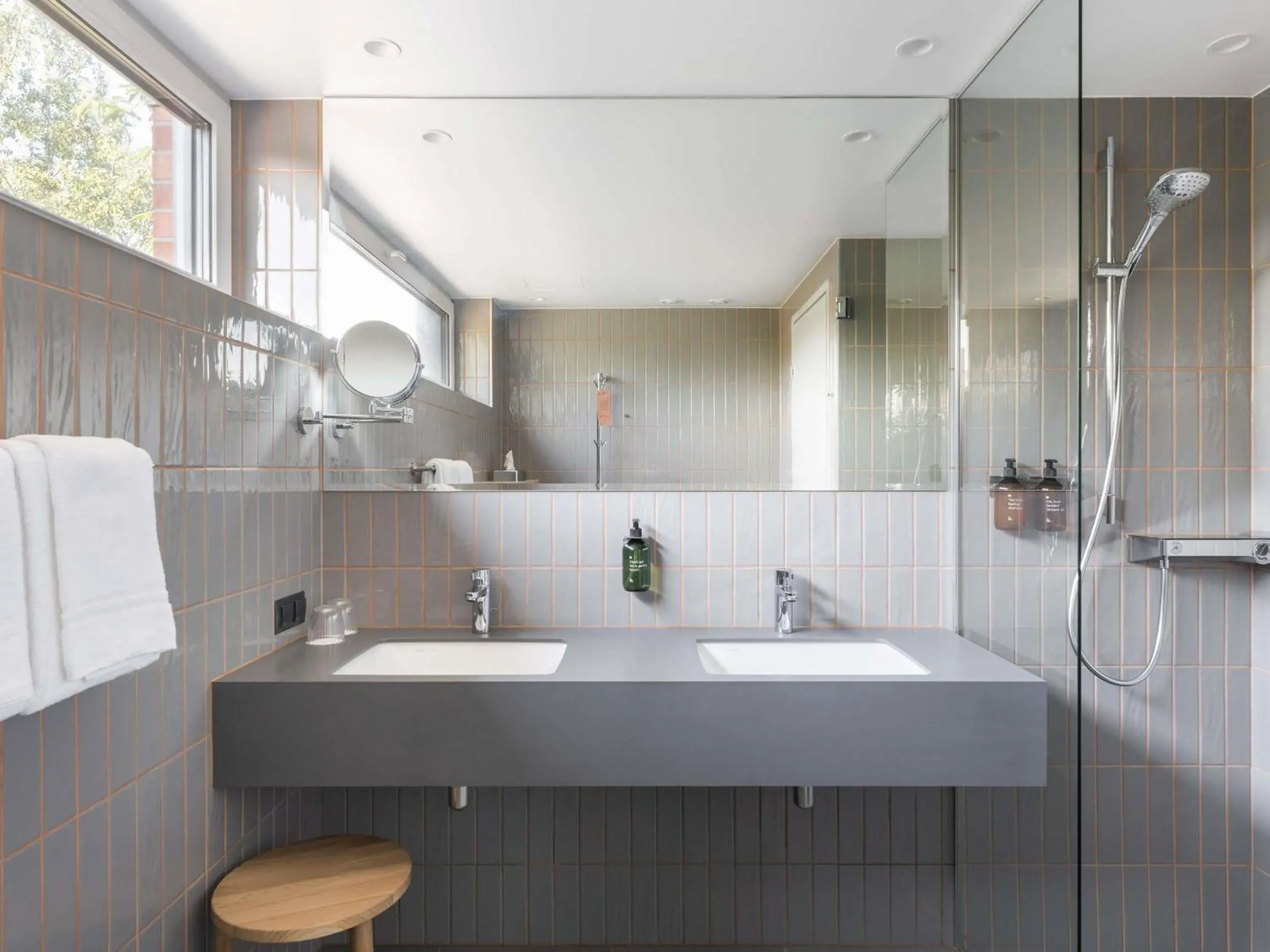 Suite With Two Rooms in Oru Hub Hotel Tallinn - Handwritten Collection Suite With Two Rooms in Oru Hub Hotel Tallinn - Handwritten Collection