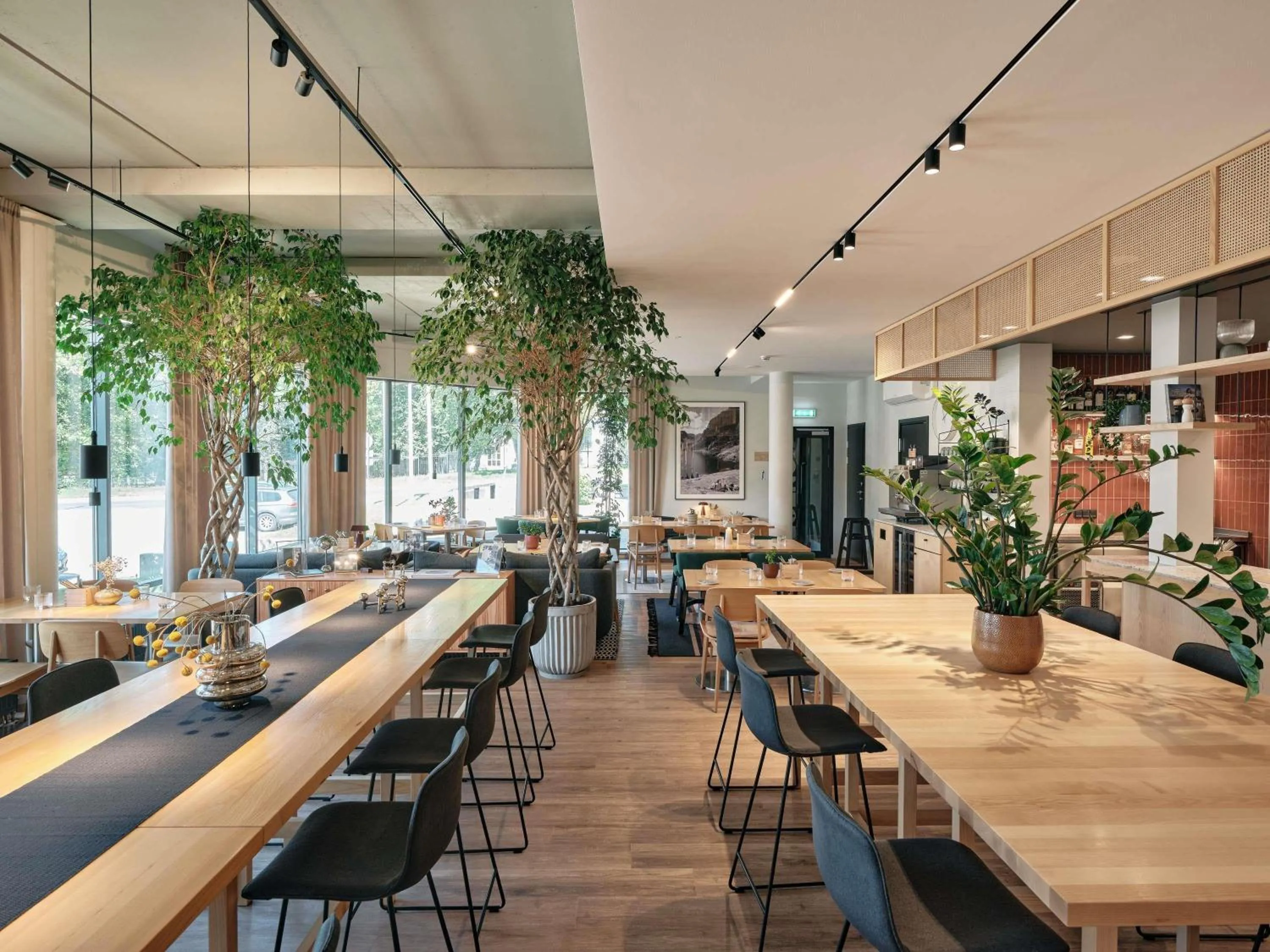 Restaurant/places to eat in Oru Hub Hotel Tallinn - Handwritten Collection