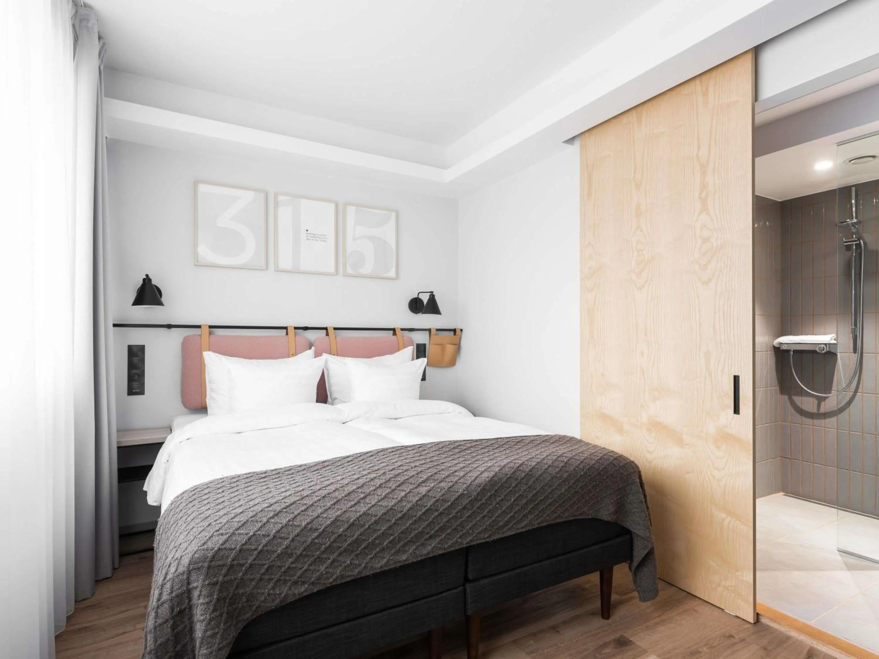 Bedroom, Bed in Oru Hub Hotel Tallinn - Handwritten Collection