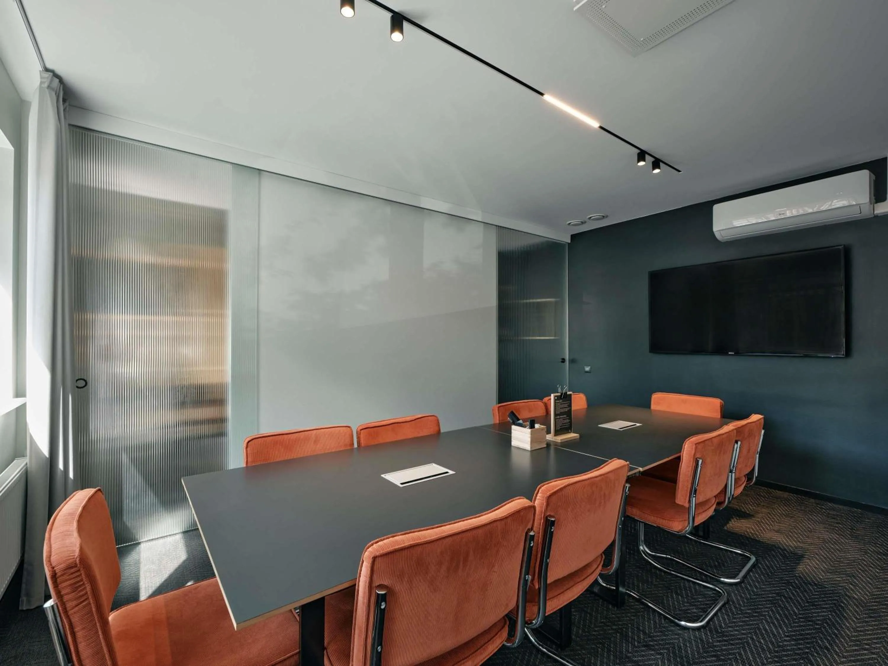 Meeting/conference room in Oru Hub Hotel Tallinn - Handwritten Collection