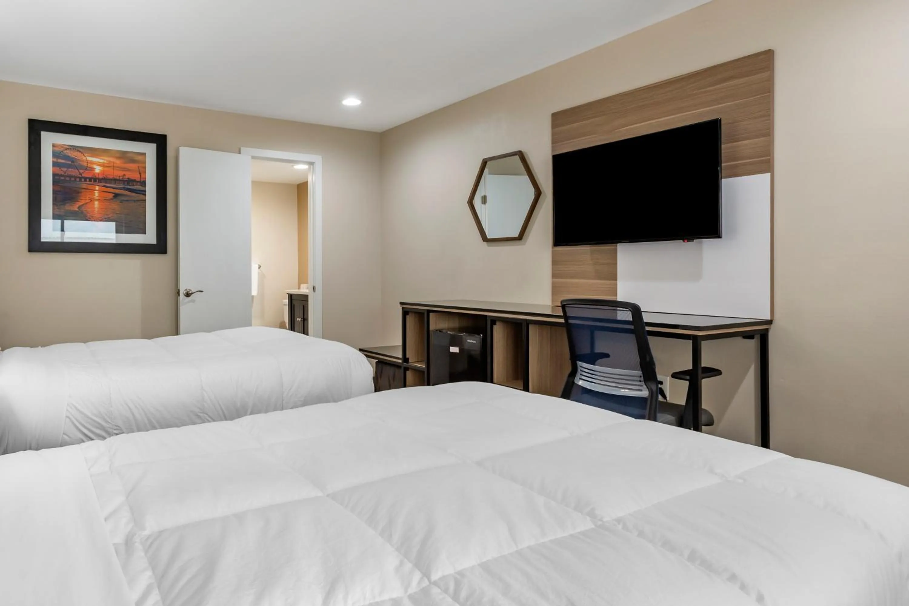 Bed in Rodeway Inn Oceanview