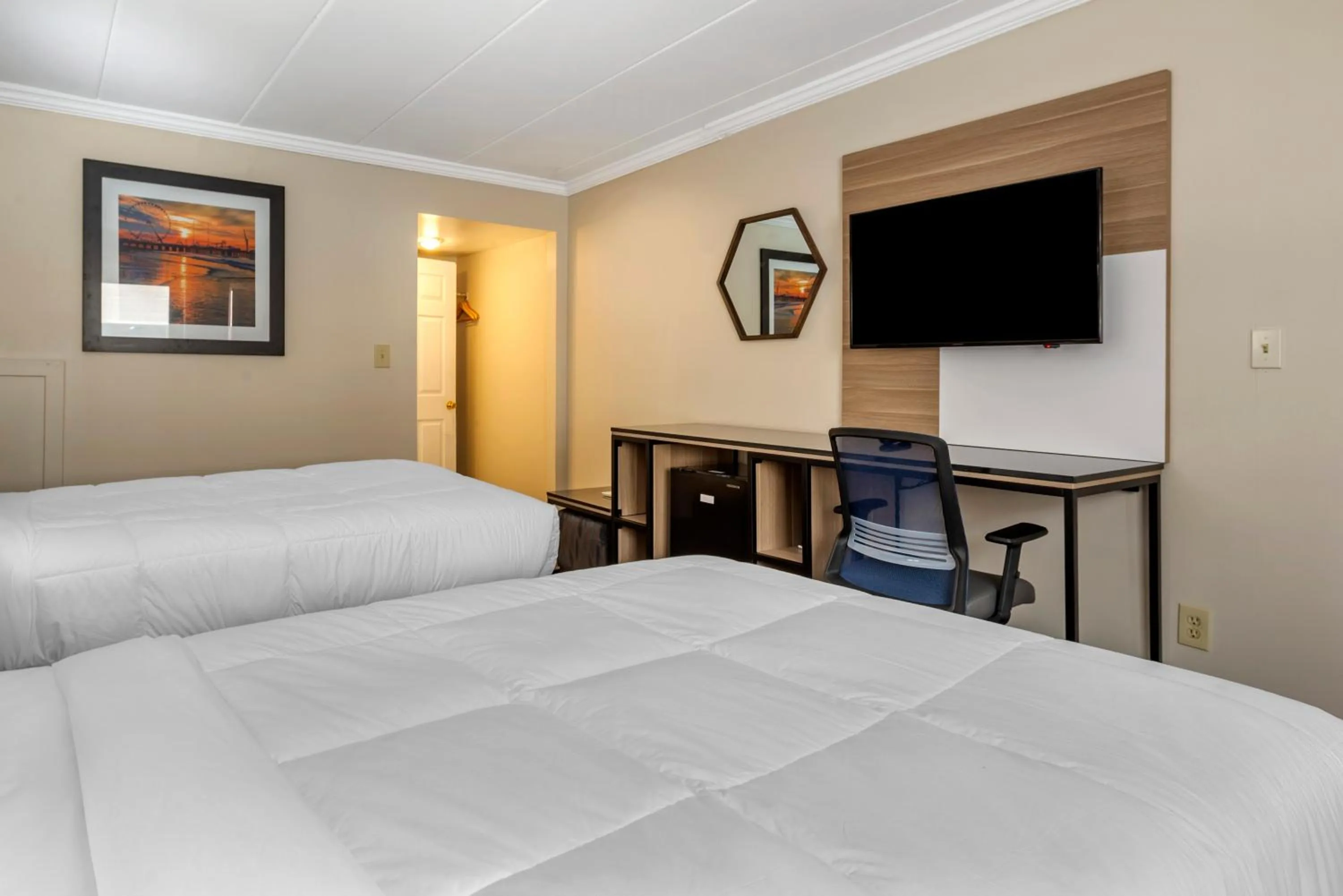 Bed in Rodeway Inn Oceanview